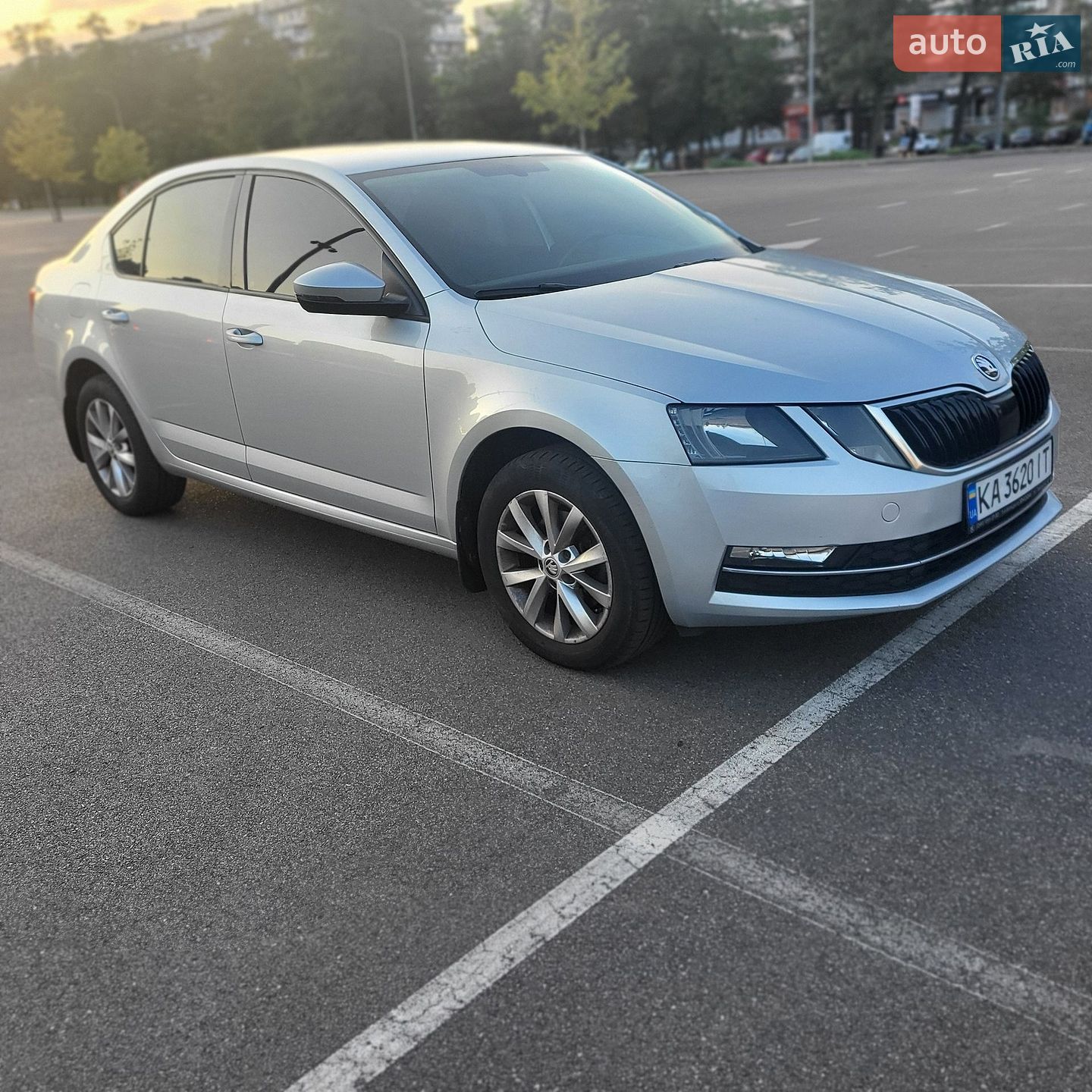 Skoda Octavia 2019 VIN TMBAC4NE8LB008184 фото оголошення 7 з 16