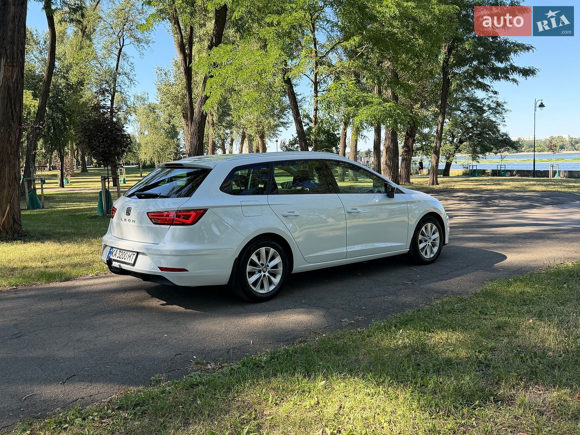 SEAT Leon 2019 VIN VSSZZZ5FZKR071884 фото оголошення 32 з 63