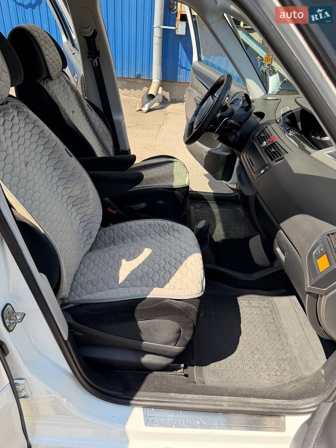 Citroen Grand C4 Picasso 2008 VIN VF7UARFJH45400847 фото оголошення 31 з 32