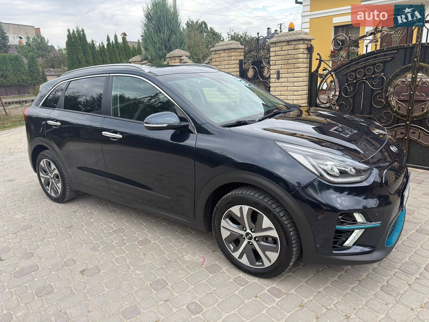 Kia Niro 2020 VIN KNACC81GFM5063891 фото оголошення 4 з 12