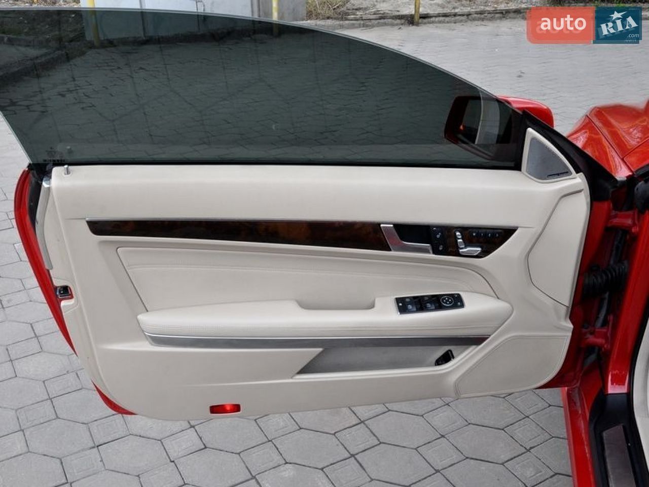 Mercedes-Benz E-Class 2013 VIN WDDKJ5KB9EF256911 фото оголошення 5 з 21