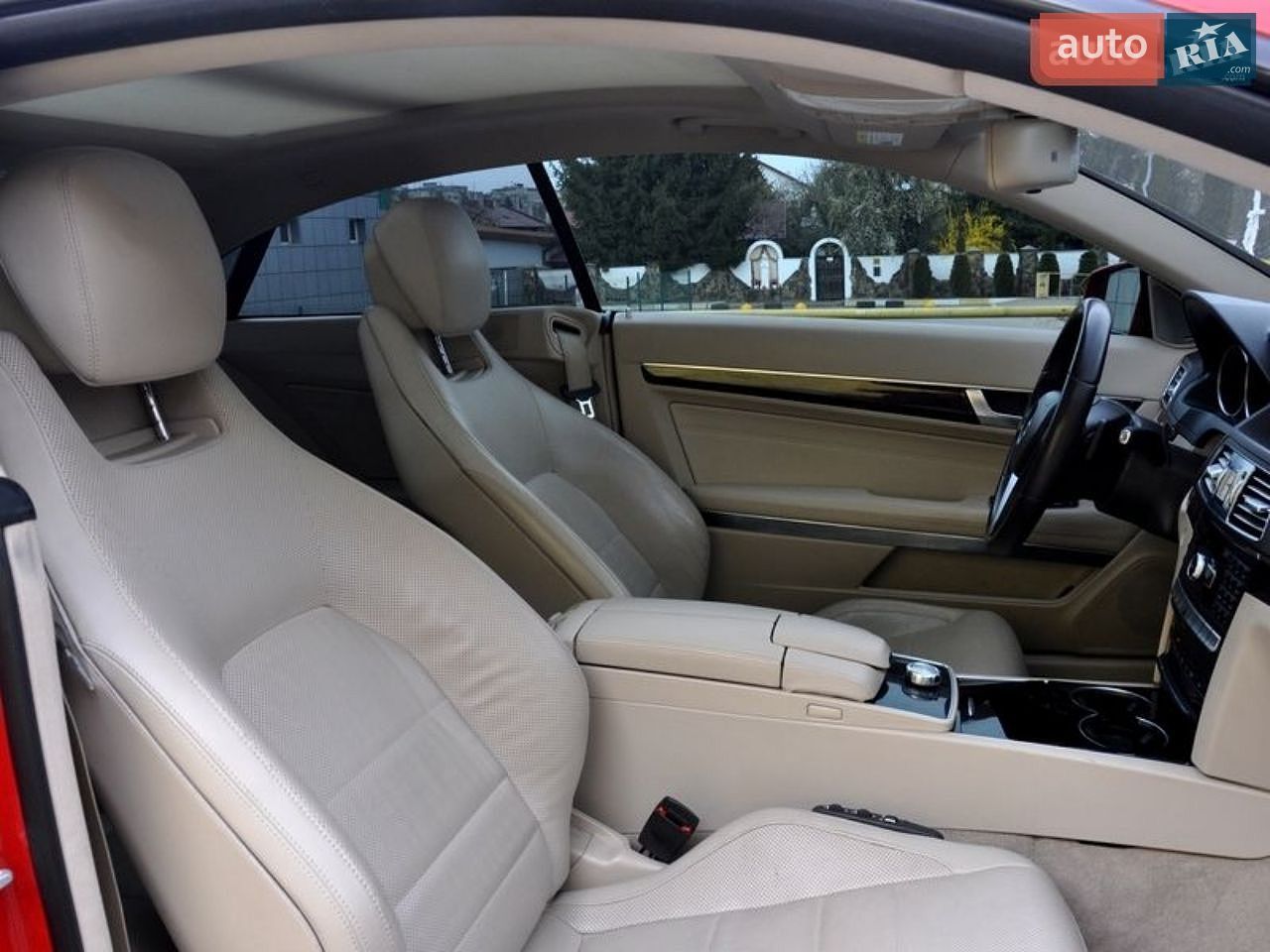 Mercedes-Benz E-Class 2013 VIN WDDKJ5KB9EF256911 фото оголошення 15 з 21