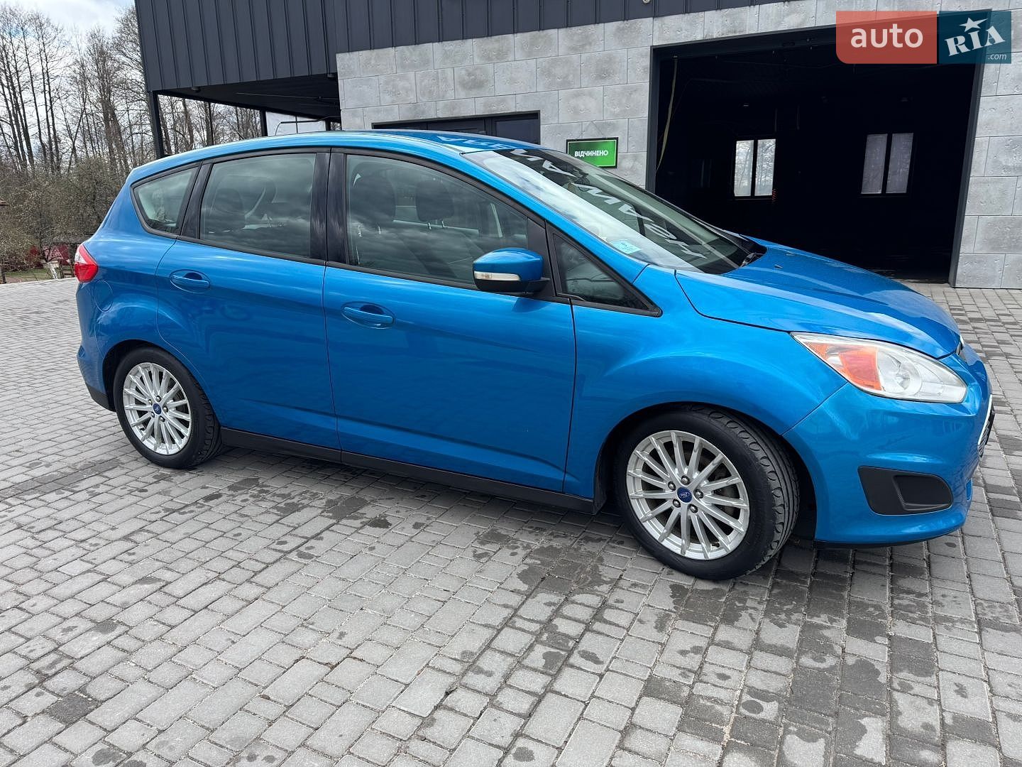 Ford C-Max 2012 VIN 1FADP5AU2DL519329 фото оголошення 19 з 40