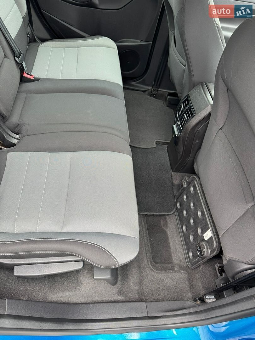 Ford C-Max 2012 VIN 1FADP5AU2DL519329 фото оголошення 29 з 40