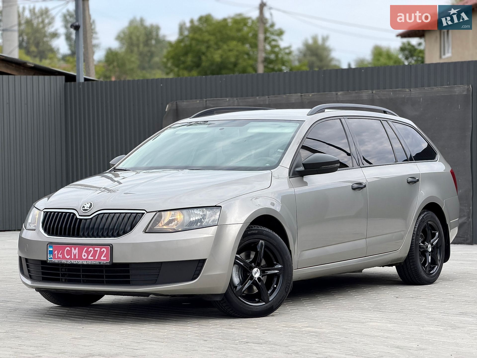 Skoda Octavia 2014 VIN TMBJC7NE6E0110700 фото оголошення 3 з 85