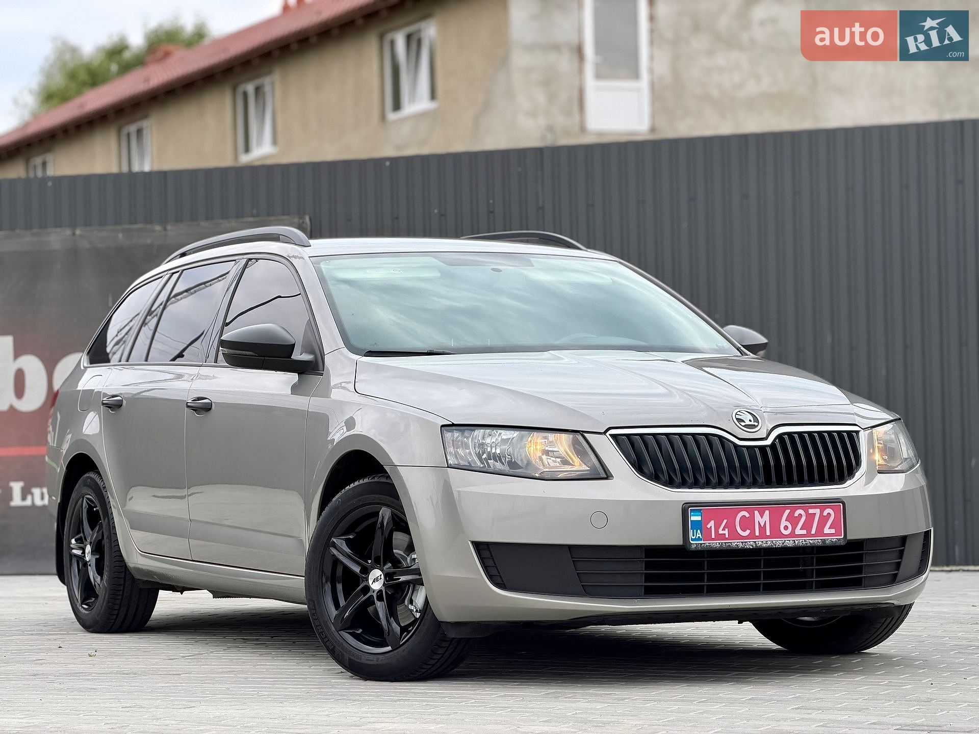 Skoda Octavia 2014 VIN TMBJC7NE6E0110700 фото оголошення 13 з 85