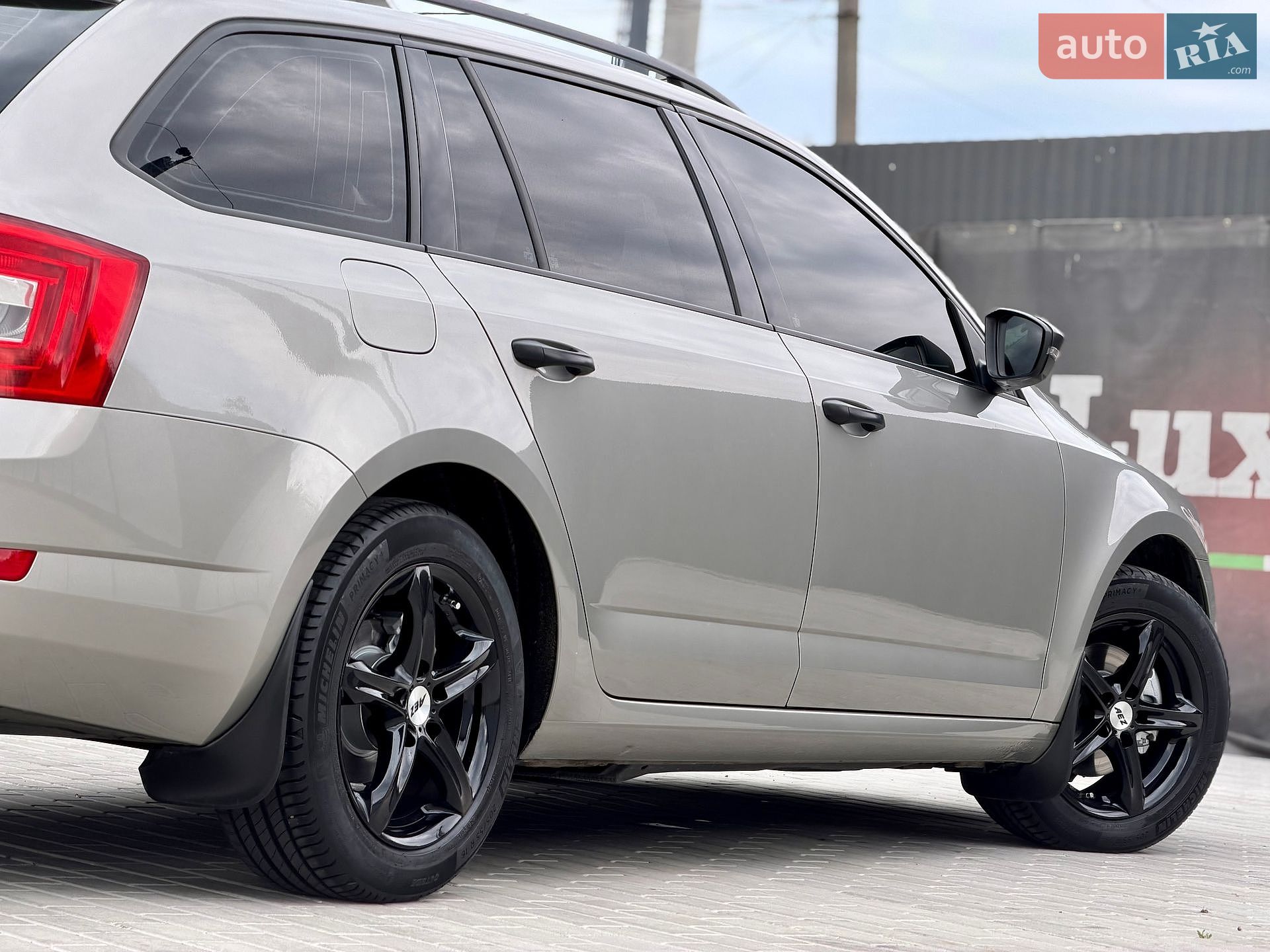 Skoda Octavia 2014 VIN TMBJC7NE6E0110700 фото оголошення 40 з 85