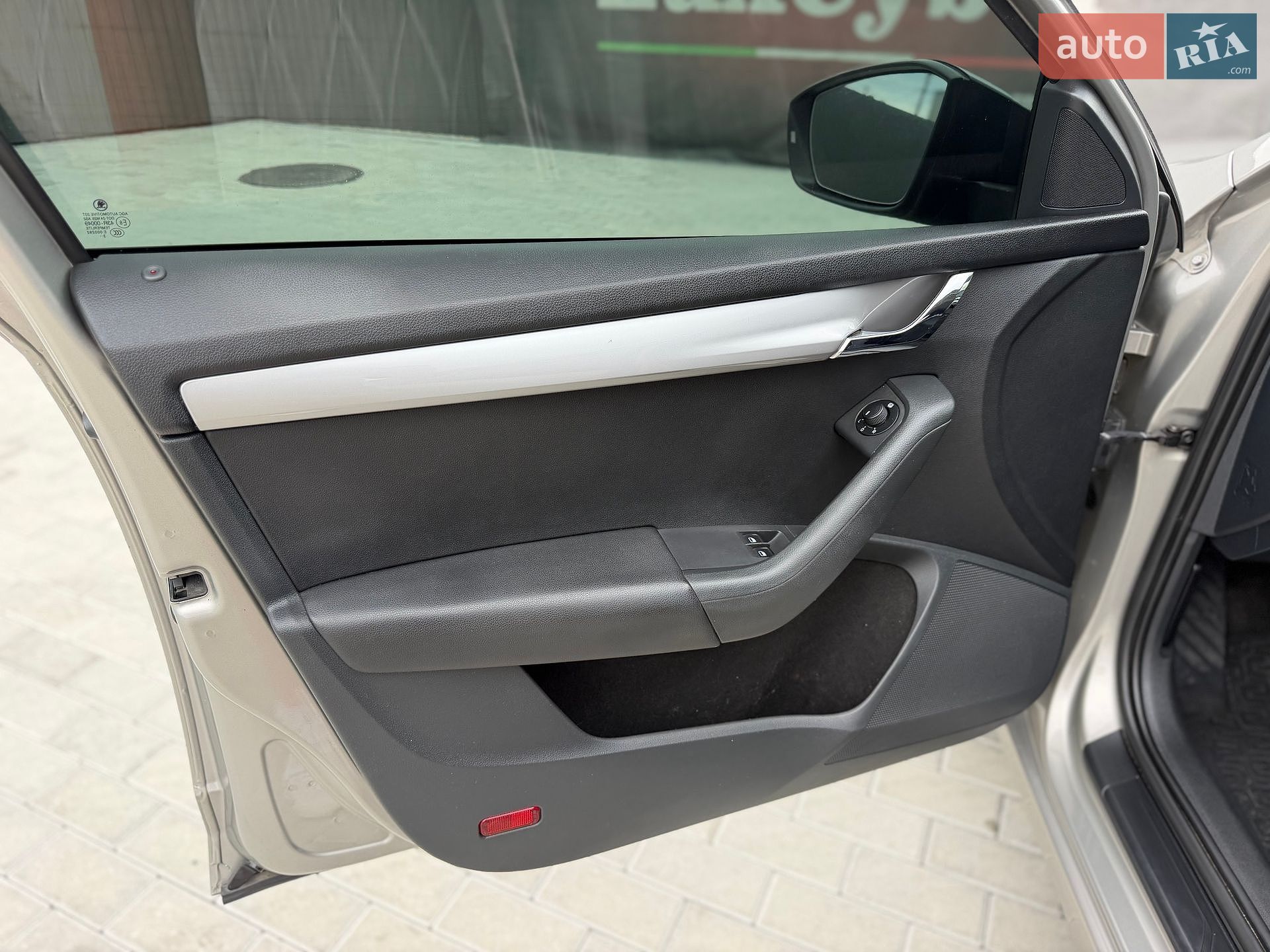Skoda Octavia 2014 VIN TMBJC7NE6E0110700 фото оголошення 47 з 85