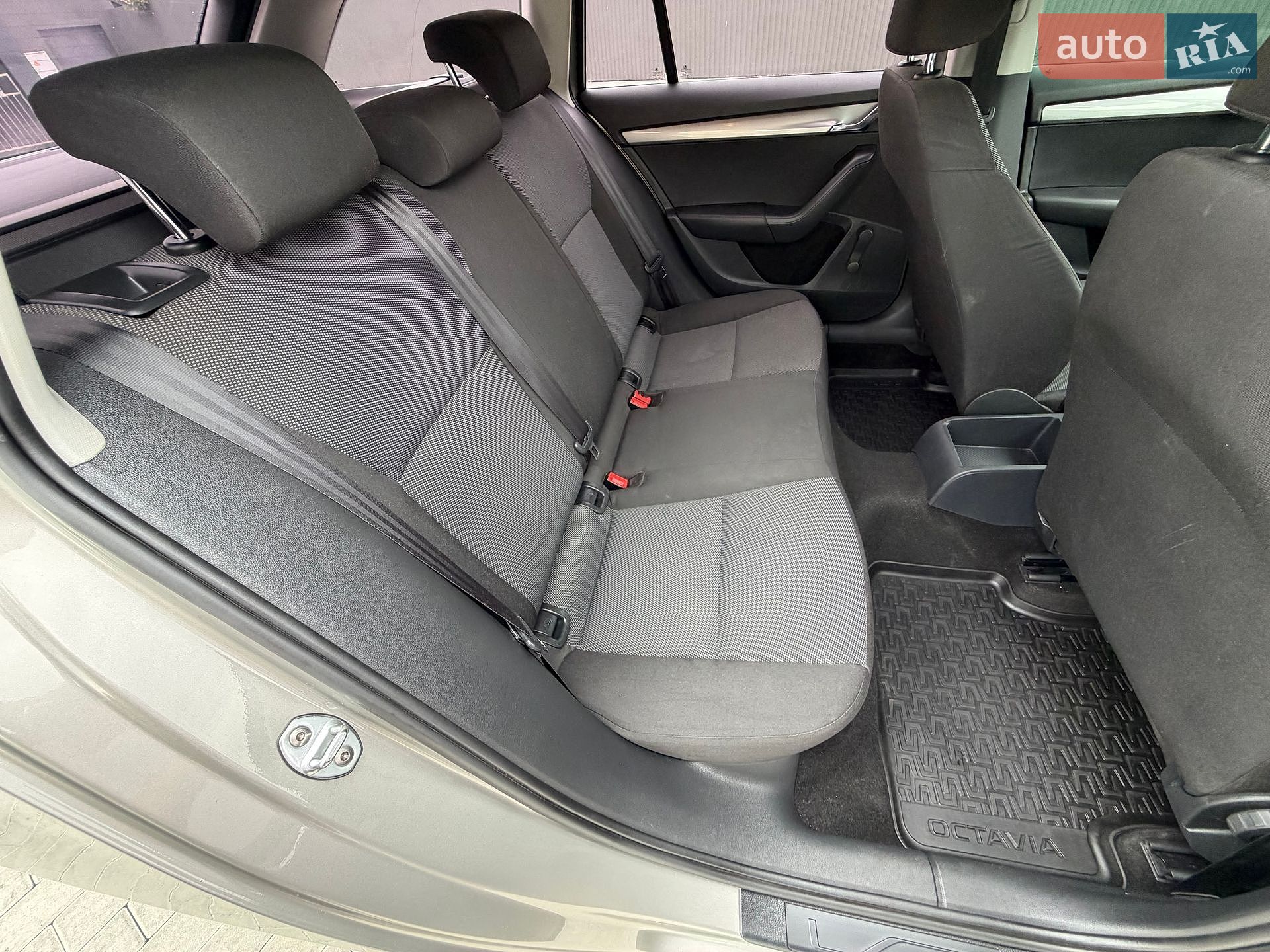 Skoda Octavia 2014 VIN TMBJC7NE6E0110700 фото оголошення 65 з 85