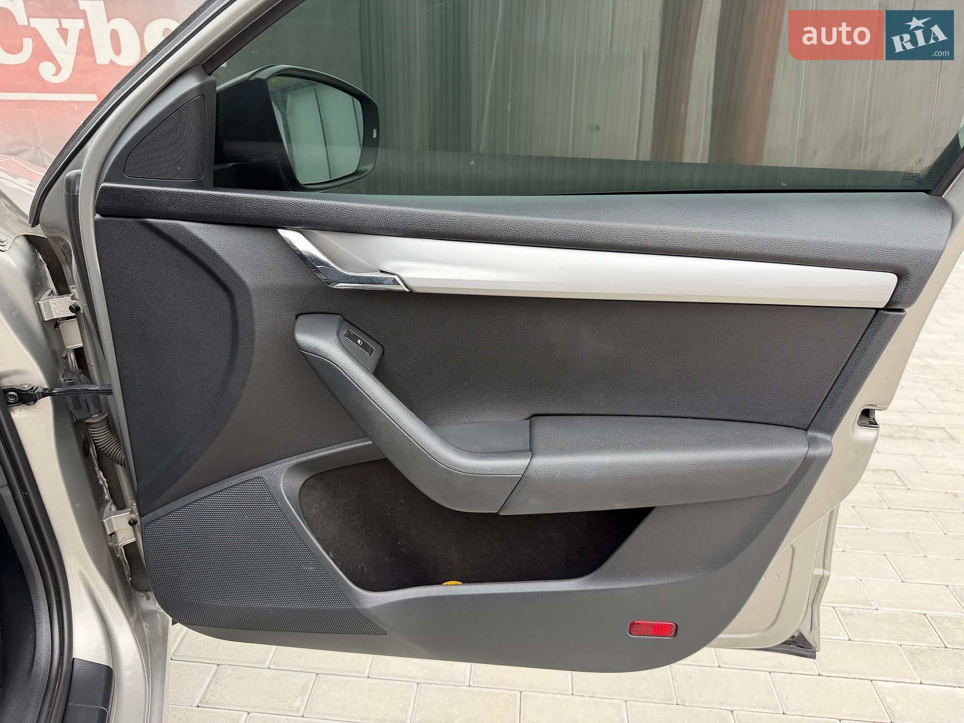 Skoda Octavia 2014 VIN TMBJC7NE6E0110700 фото оголошення 68 з 85