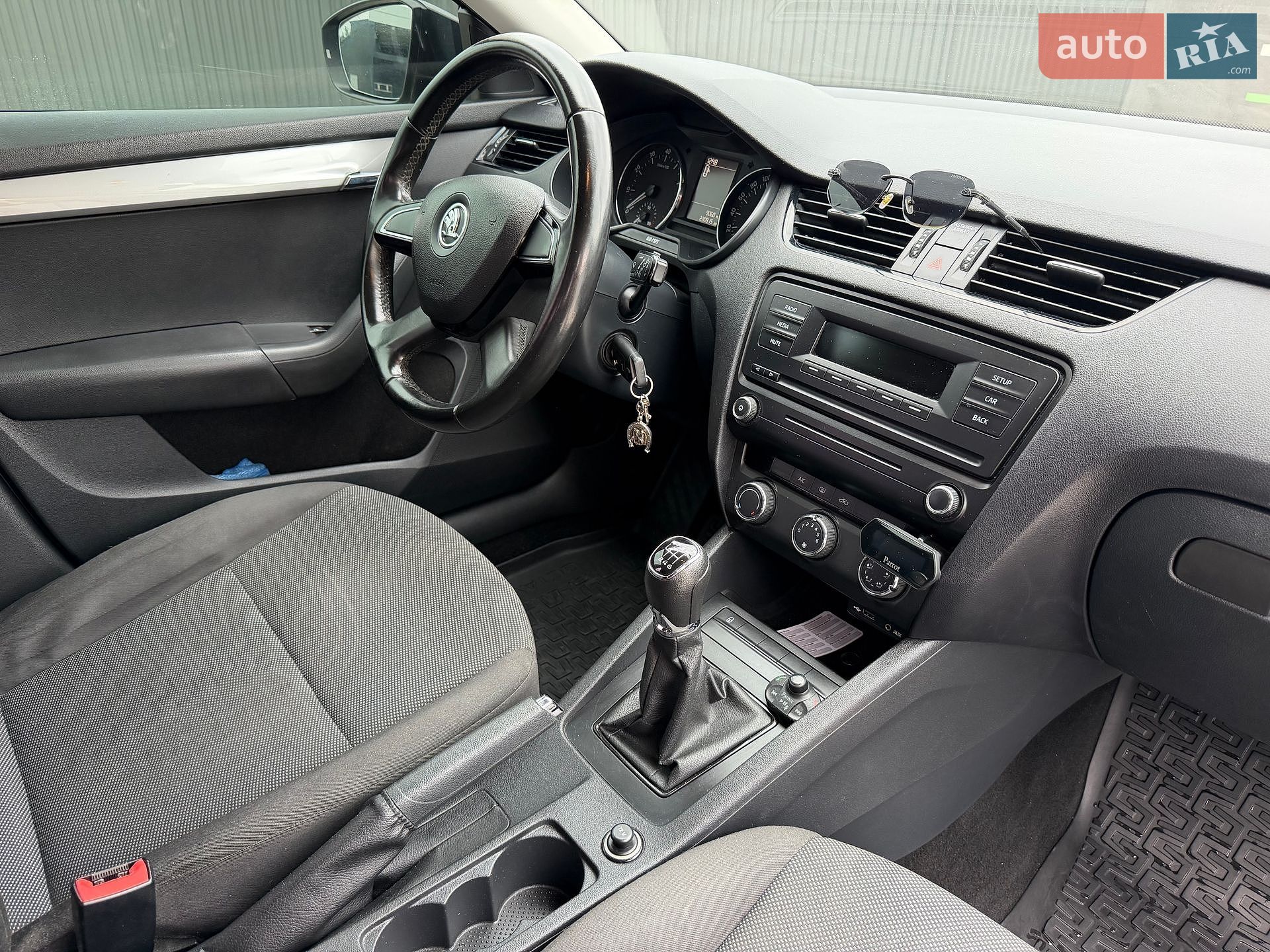 Skoda Octavia 2014 VIN TMBJC7NE6E0110700 фото оголошення 77 з 85