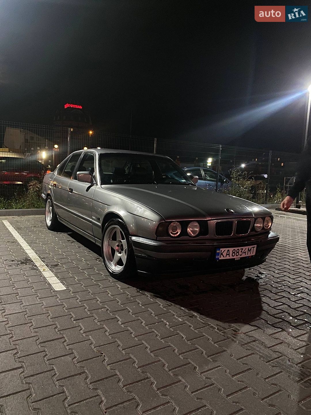 BMW 5 Series 1991 VIN WBAHB51050BD50219 фото оголошення 4 з 6