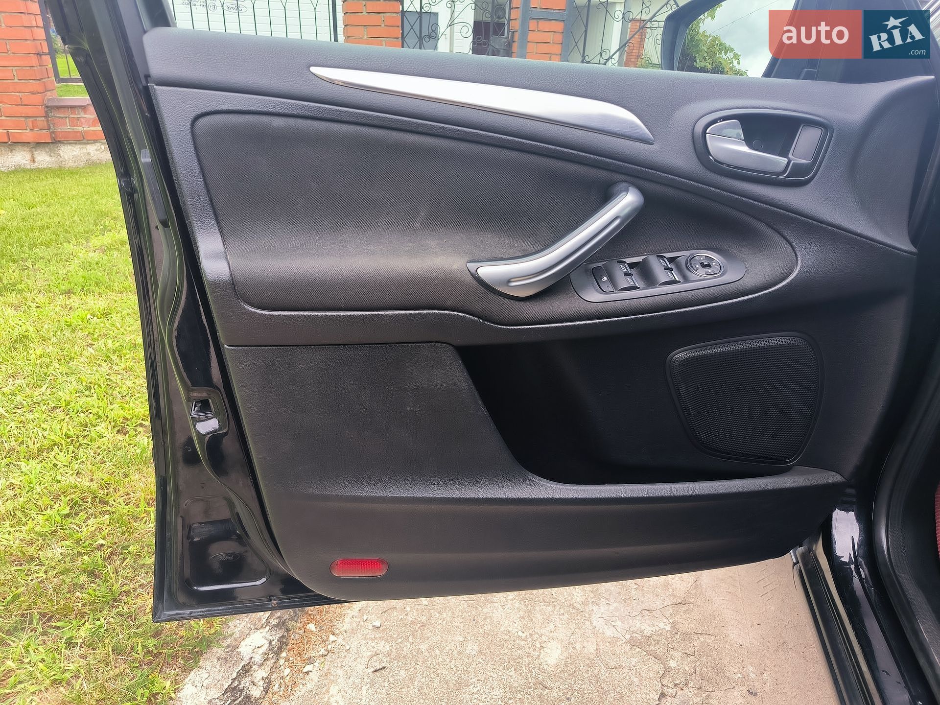 Ford S-Max 2010 VIN WF0SXXGBWSAB74668 фото оголошення 11 з 19