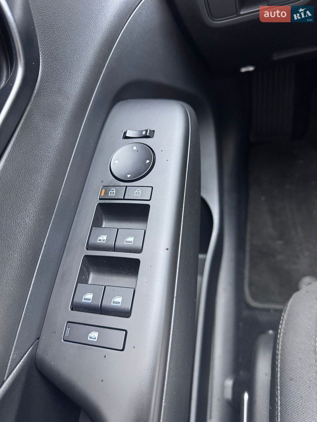 Hyundai Kona Electric 2024 VIN KM8HC3A63SU018238 фото оголошення 10 з 25