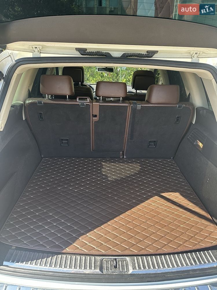Volkswagen Touareg 2010 VIN WVGFF9BP2BD003741 фото оголошення 3 з 10