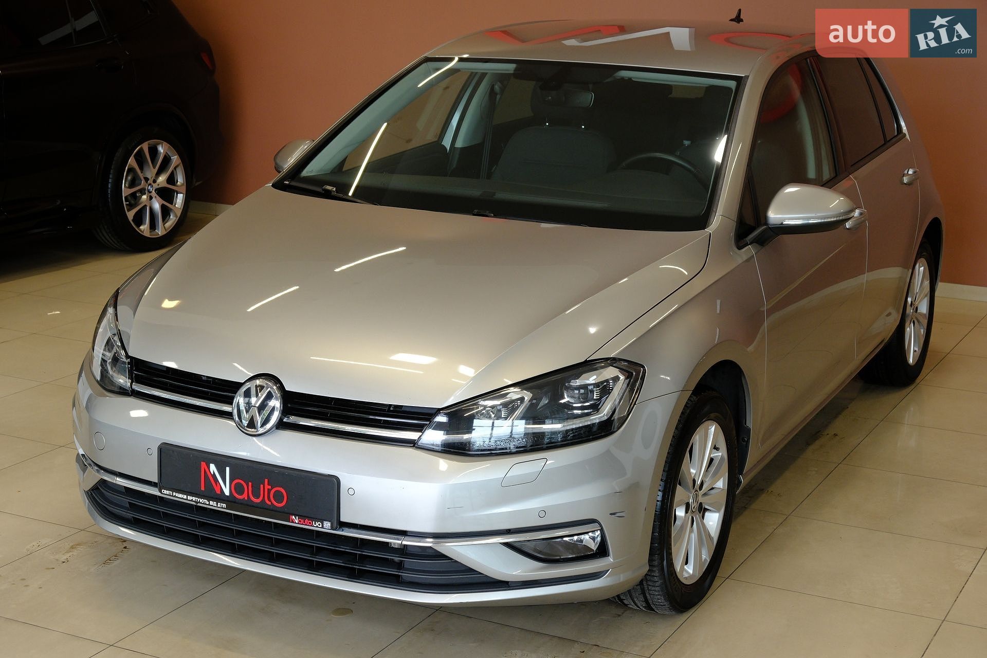 Volkswagen Golf 2019 VIN WVWZZZAUZLP000217 фото оголошення 2 з 33