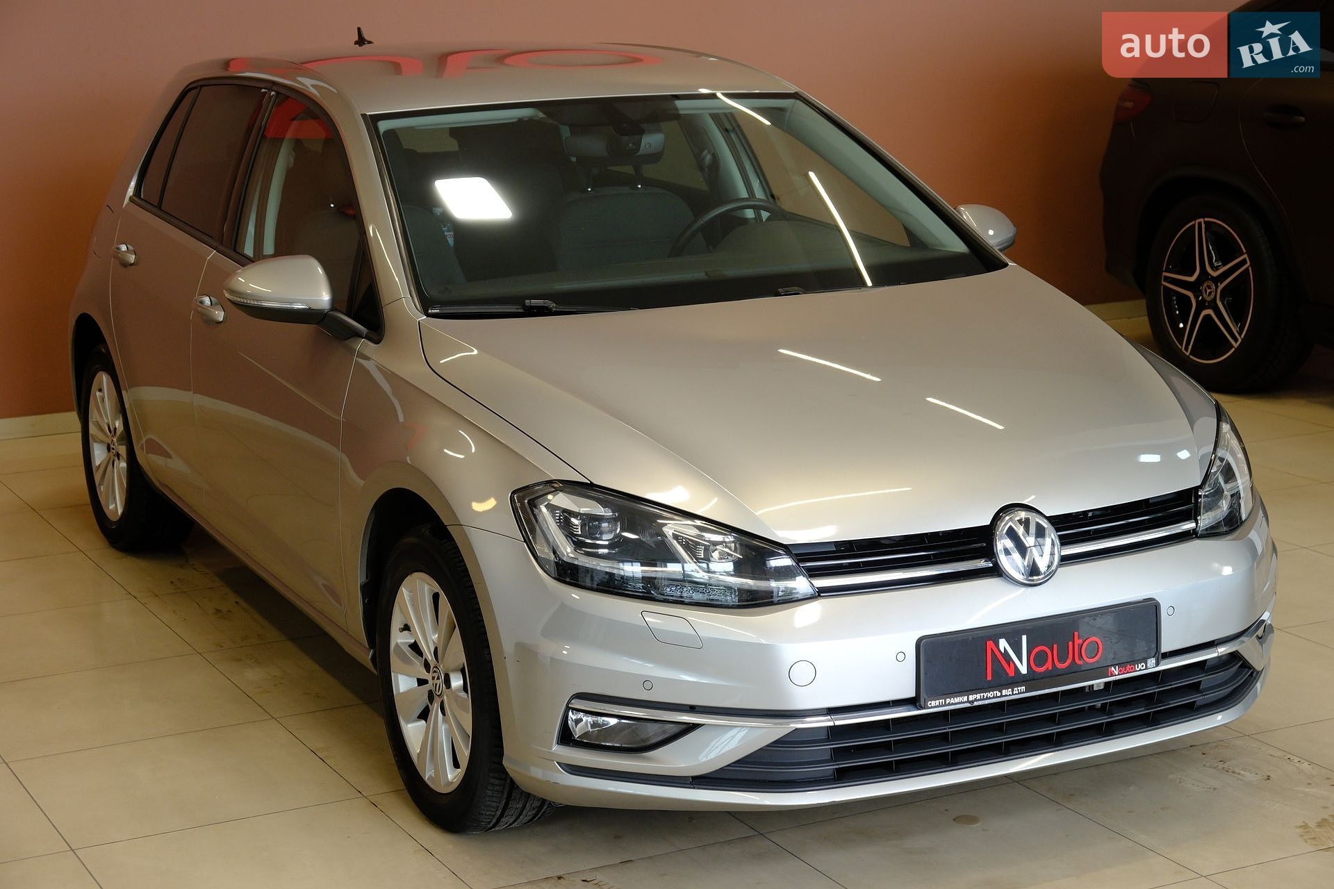 Volkswagen Golf 2019 VIN WVWZZZAUZLP000217 фото оголошення 3 з 33