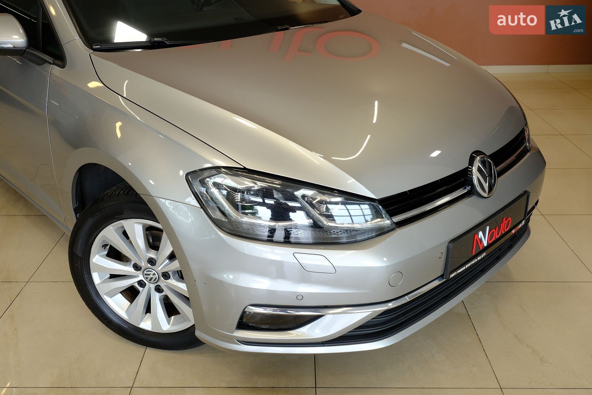 Volkswagen Golf 2019 VIN WVWZZZAUZLP000217 фото оголошення 6 з 33