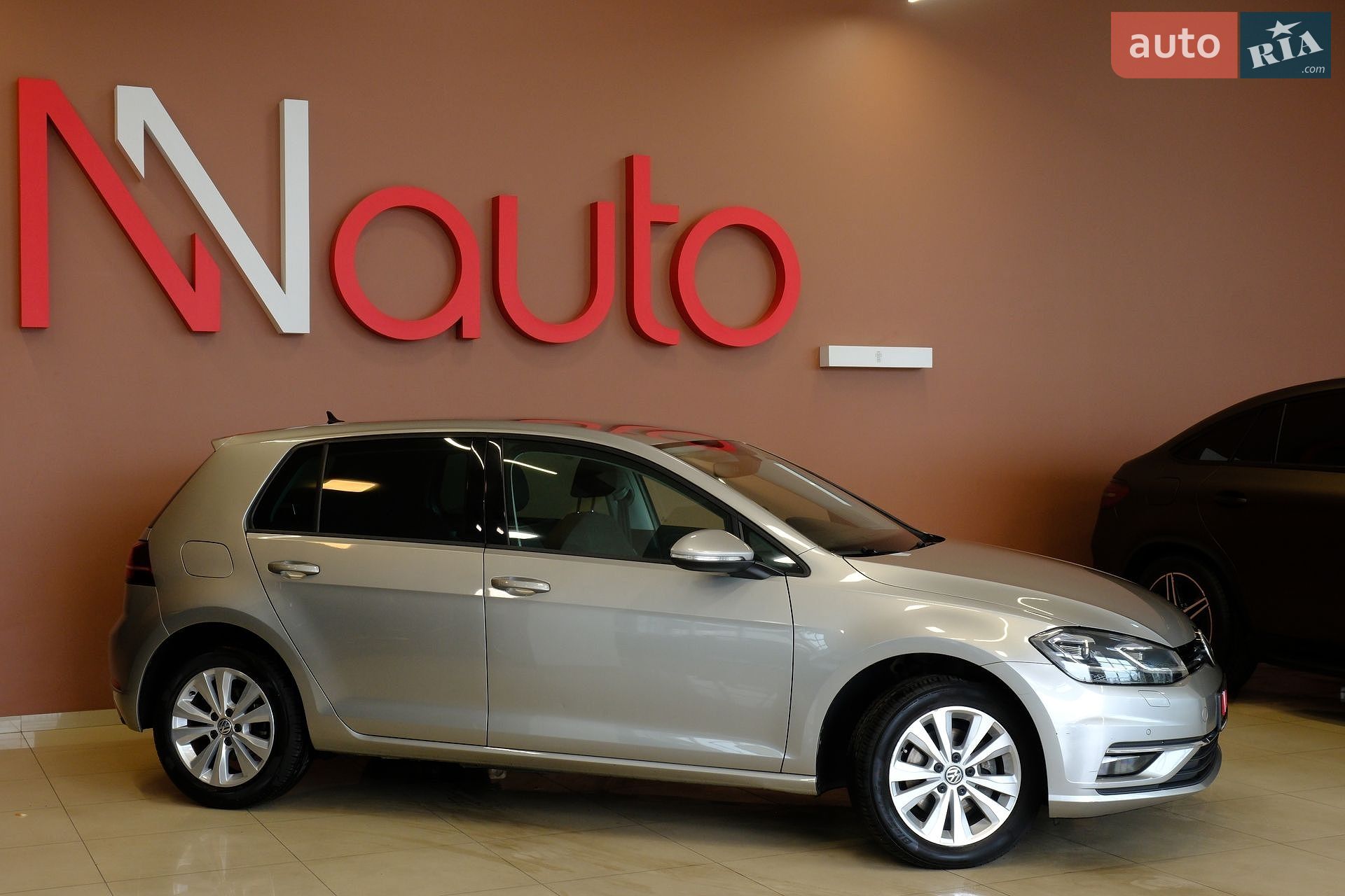 Volkswagen Golf 2019 VIN WVWZZZAUZLP000217 фото оголошення 7 з 33
