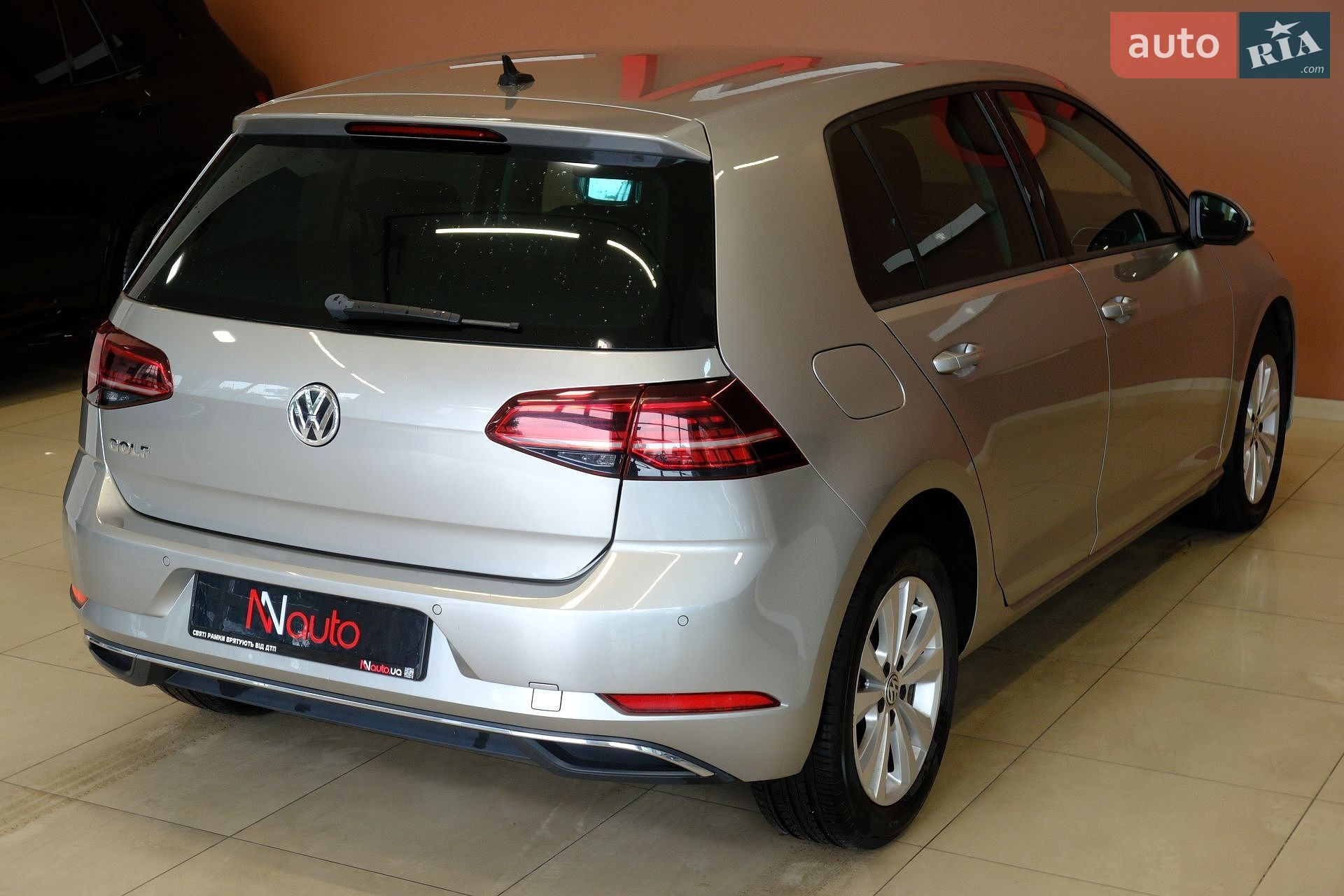 Volkswagen Golf 2019 VIN WVWZZZAUZLP000217 фото оголошення 13 з 33
