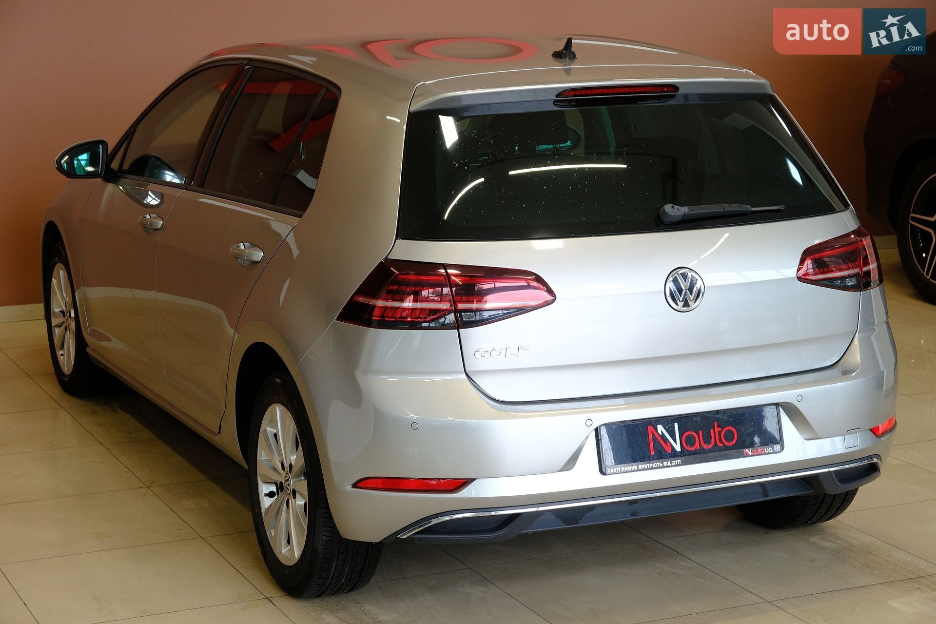 Volkswagen Golf 2019 VIN WVWZZZAUZLP000217 фото оголошення 14 з 33