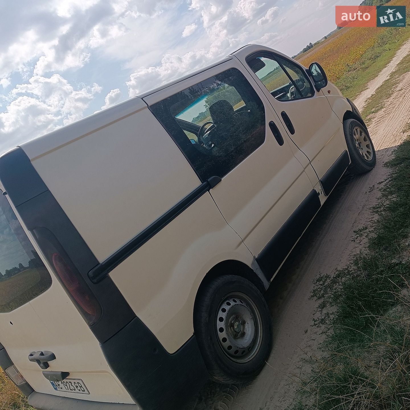 Renault Trafic 2005 VIN VF1FLABA55V231698 фото оголошення 4 з 6