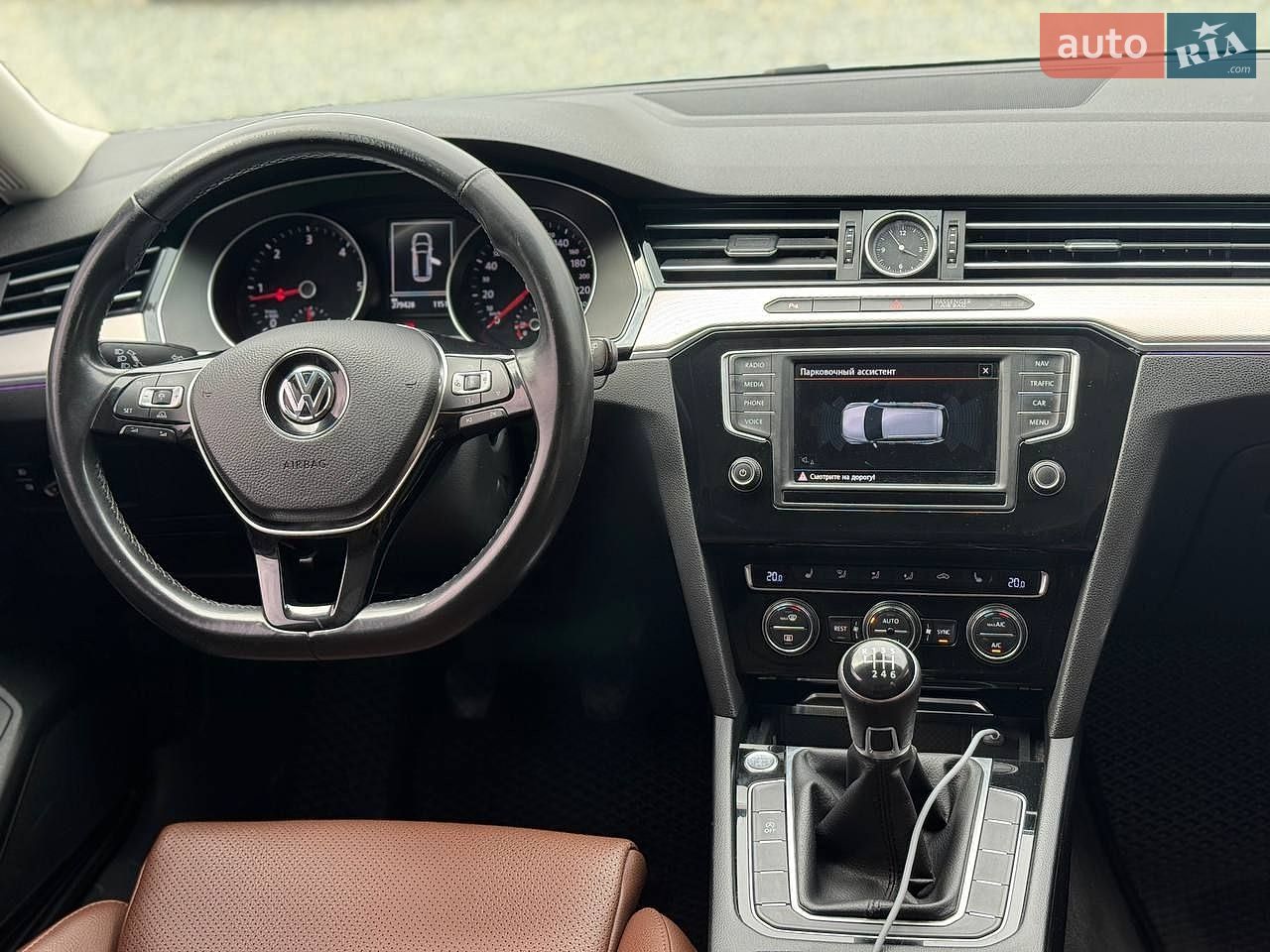Volkswagen Passat 2015 VIN WVWZZZ3CZGP002133 фото оголошення 23 з 24