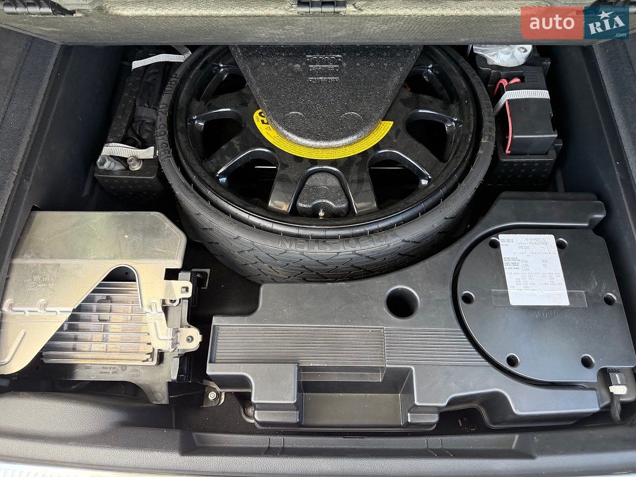 Audi Q7 2021 VIN WAUZZZ4M8ND009881 фото оголошення 74 з 94