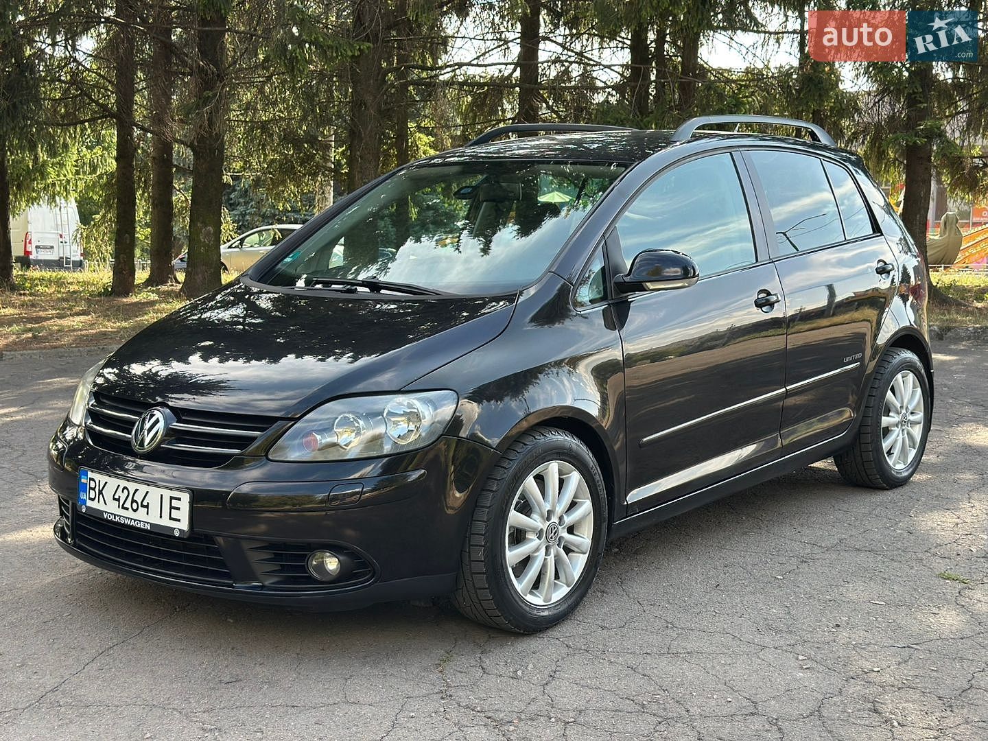 Volkswagen Golf Plus 2008 VIN WVWZZZ1KZ9W823321 фото оголошення 3 з 60