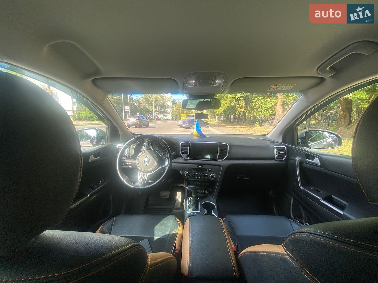 Kia Sportage 2017 VIN U5YPG815GHL361902 фото оголошення 14 з 27