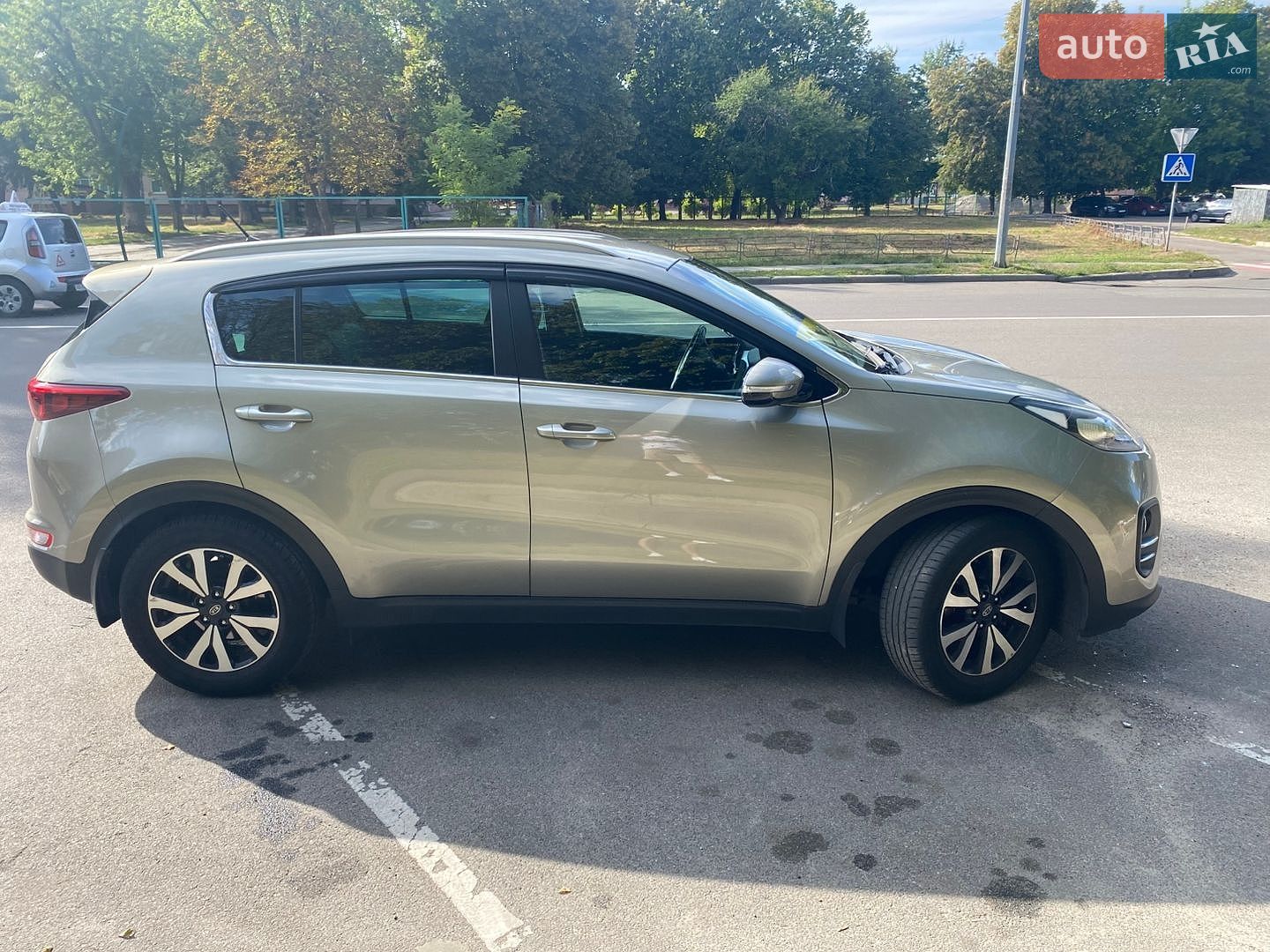 Kia Sportage 2017 VIN U5YPG815GHL361902 фото оголошення 5 з 27