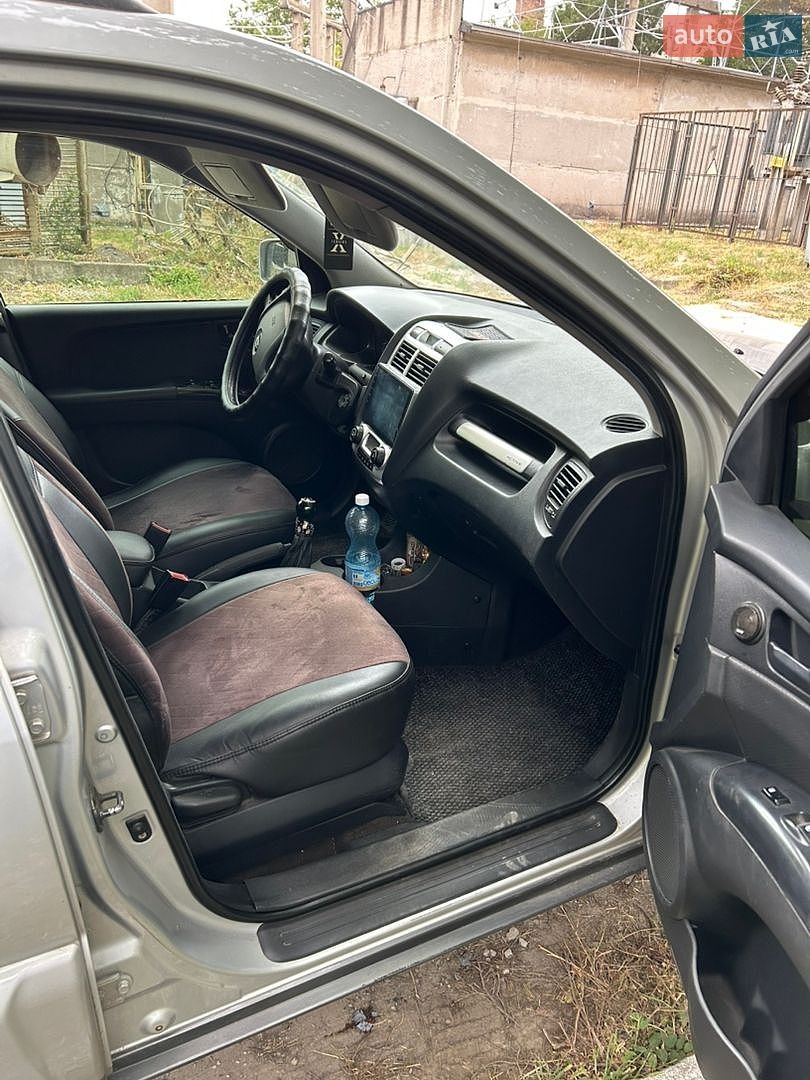 Kia Sportage 2007 VIN Y6LJE55227L000193 фото оголошення 9 з 10
