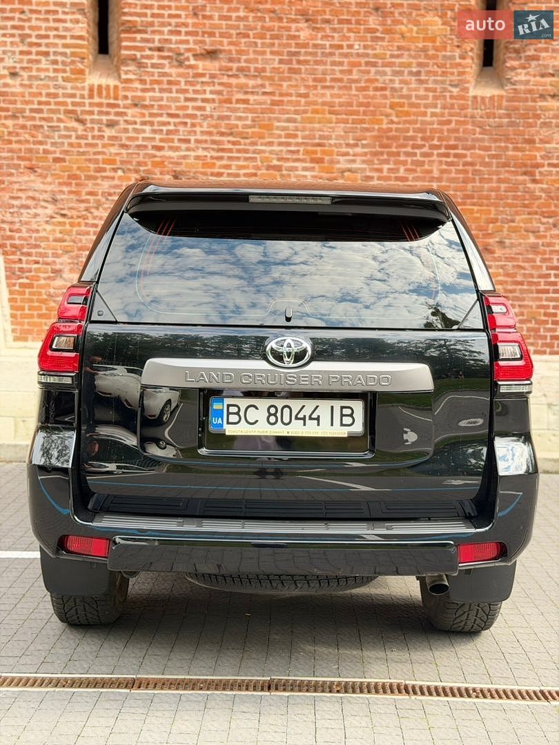 Toyota Land Cruiser Prado 2019 VIN JTEBU3FJX0K172308 фото оголошення 9 з 47