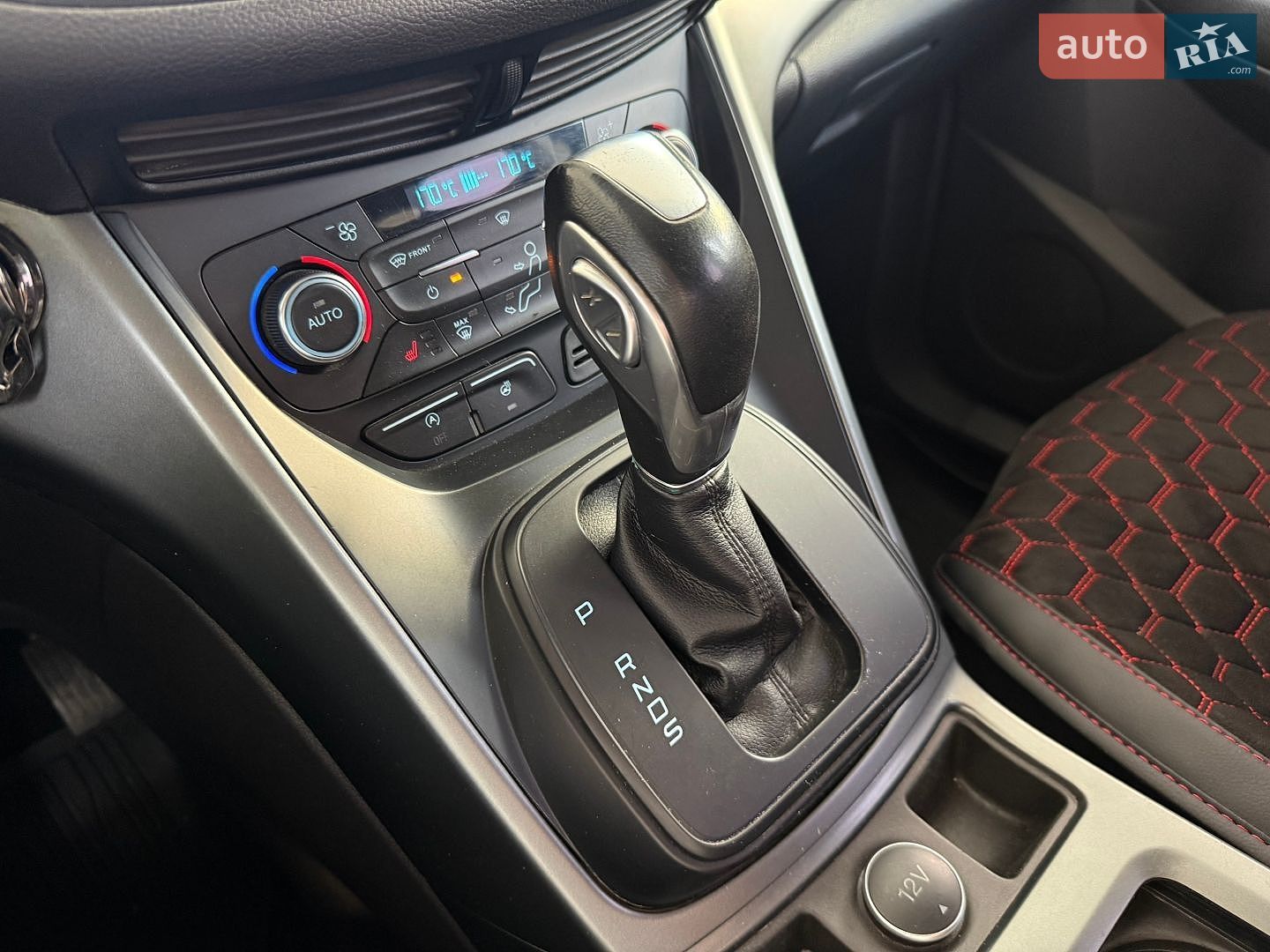 Ford Kuga 2019 VIN WF0AXXWPMAKD77200 фото оголошення 8 з 11