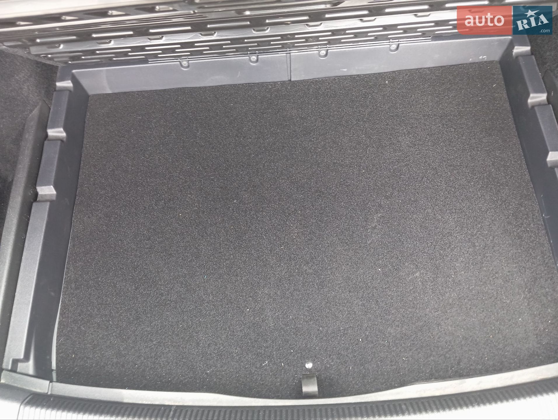 Volkswagen Golf 2007 VIN WVWZZZ1KZ8M357716 фото оголошення 35 з 40