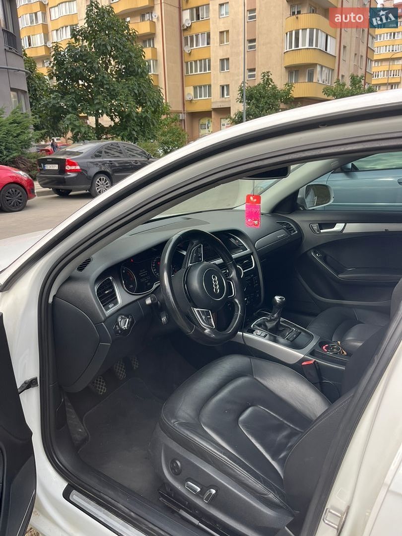 Audi A4 2013 VIN WAUDFCFL1EA087053 фото оголошення 10 з 12