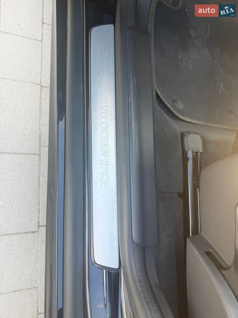 Volvo Xc60 2016 VIN YV1DZA8CDG2919034 фото оголошення 11 з 12