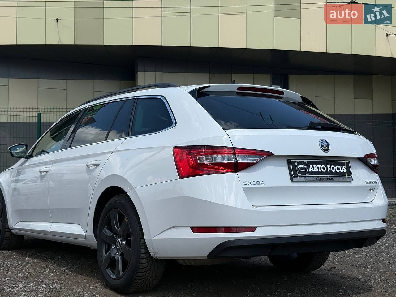 Skoda Superb 2016 VIN TMBLJ7NP8H7027264 фото оголошення 6 з 27