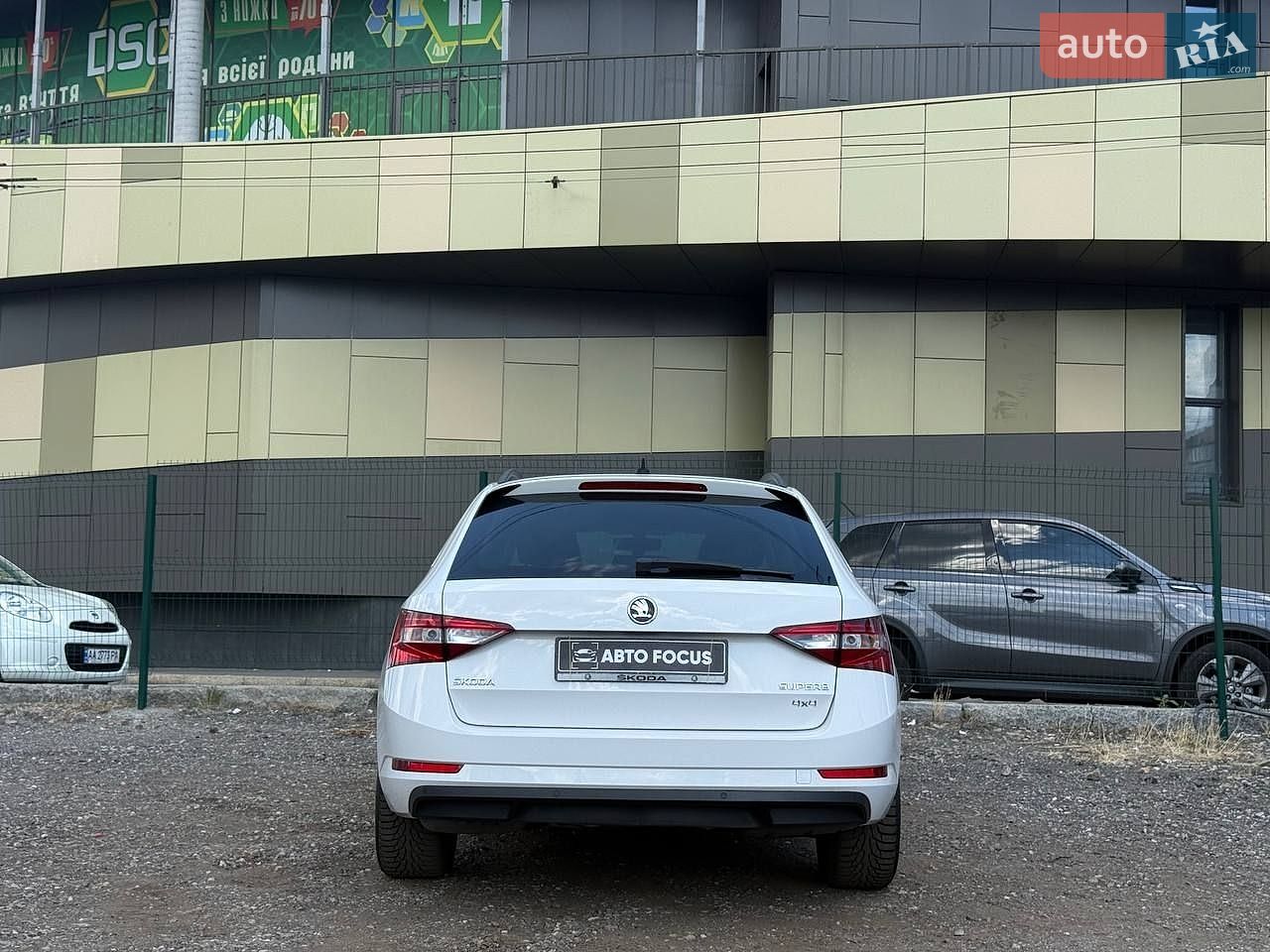 Skoda Superb 2016 VIN TMBLJ7NP8H7027264 фото оголошення 7 з 27