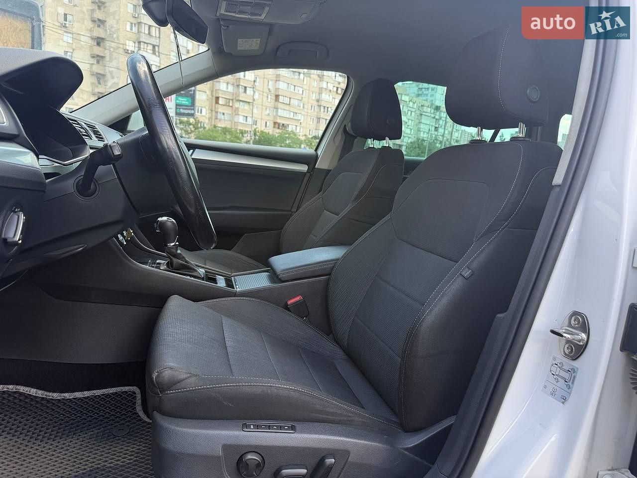 Skoda Superb 2016 VIN TMBLJ7NP8H7027264 фото оголошення 9 з 27