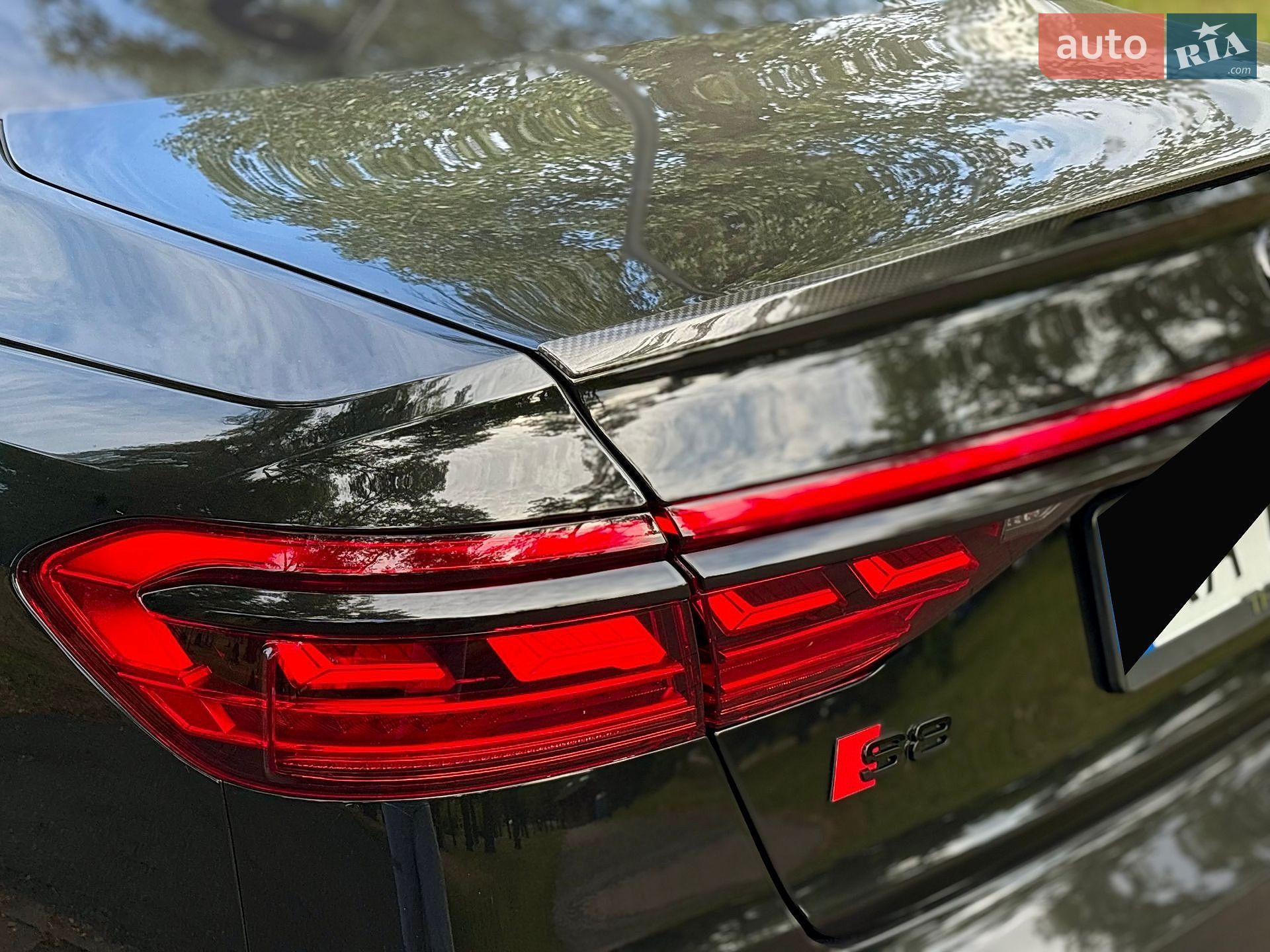 Audi S8 2021 VIN WAUZZZF80MN023475 фото оголошення 19 з 42