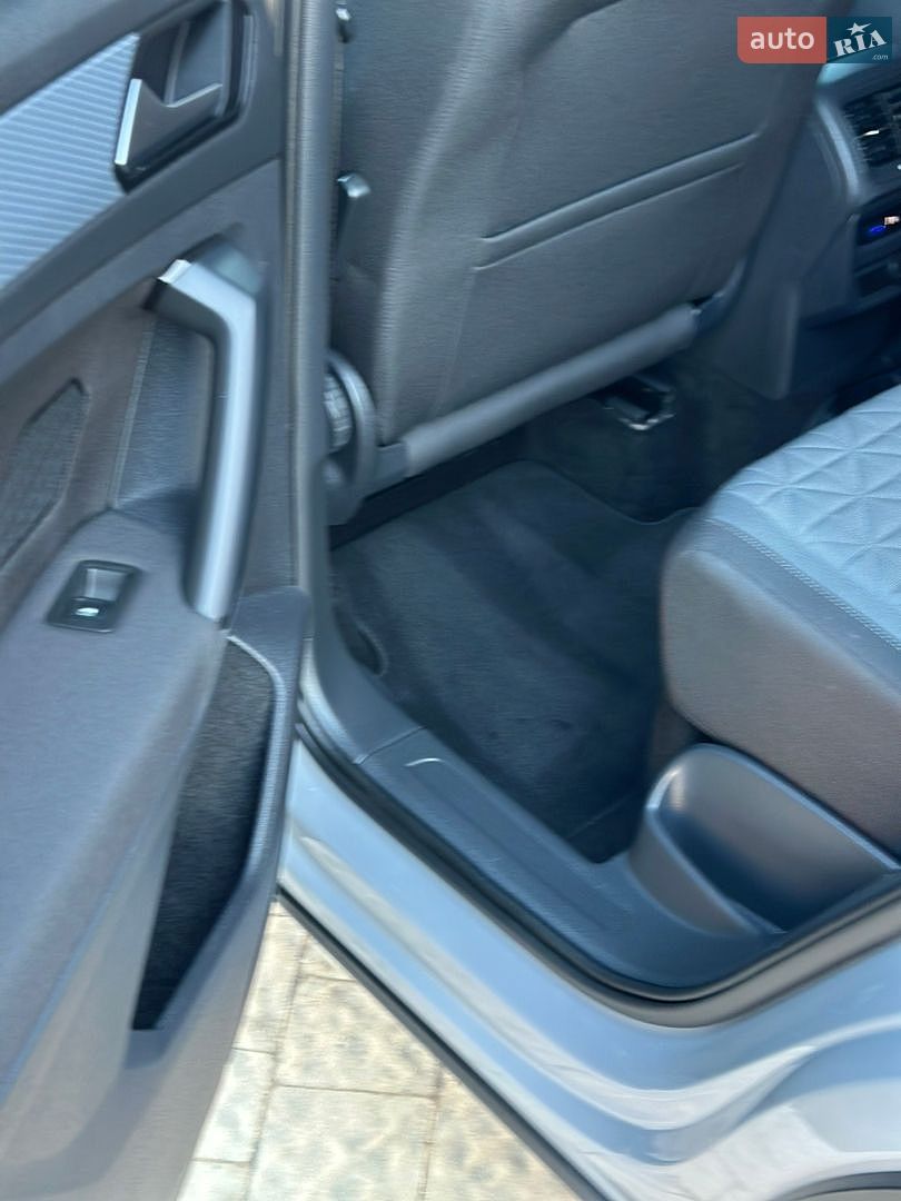 Volkswagen Tiguan 2021 VIN WVGZZZ5NZMW561970 фото оголошення 64 з 112