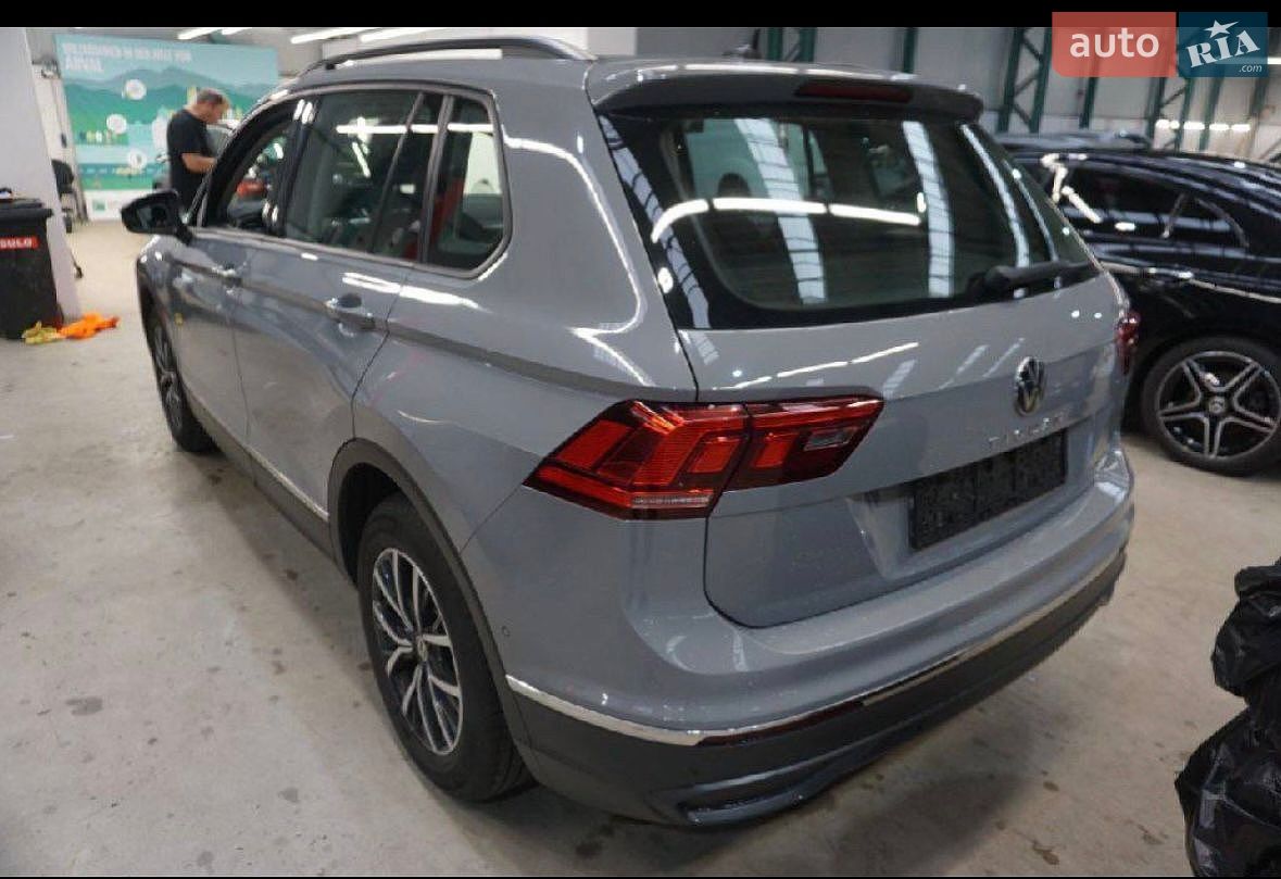 Volkswagen Tiguan 2021 VIN WVGZZZ5NZMW561970 фото оголошення 111 з 112