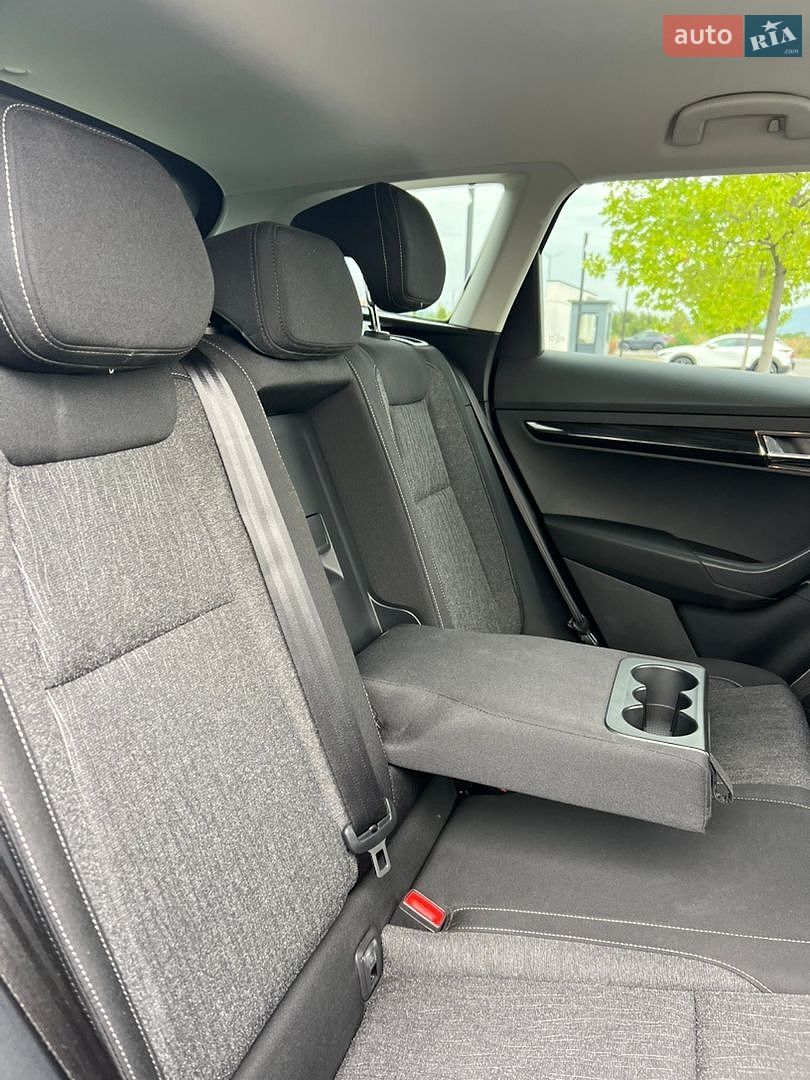 Skoda Karoq 2021 VIN TMBJC6NU9NB200056 фото оголошення 31 з 58
