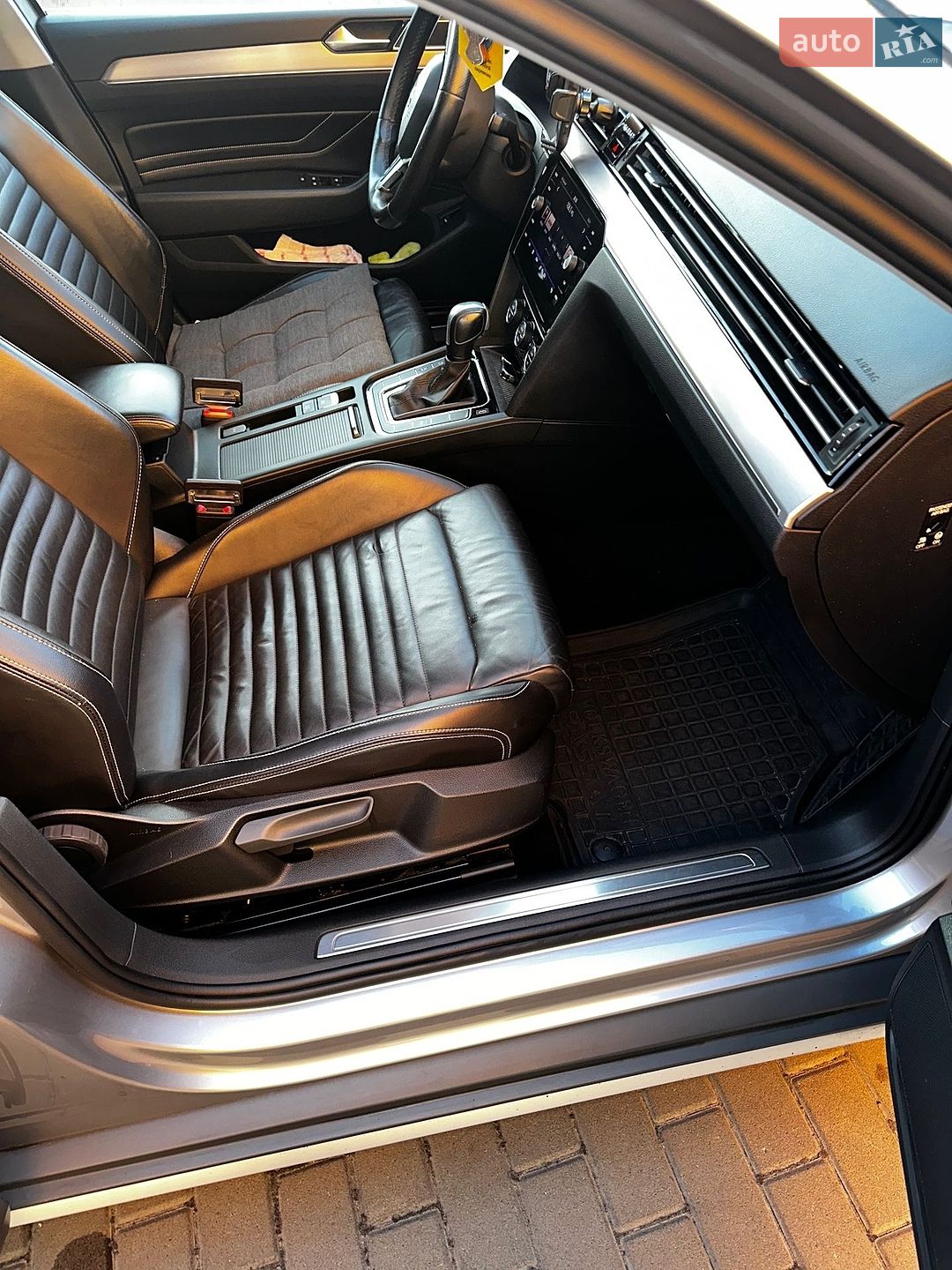 Volkswagen Passat Alltrack 2020 VIN WVWZZZ3CZLE089124 фото оголошення 38 з 60