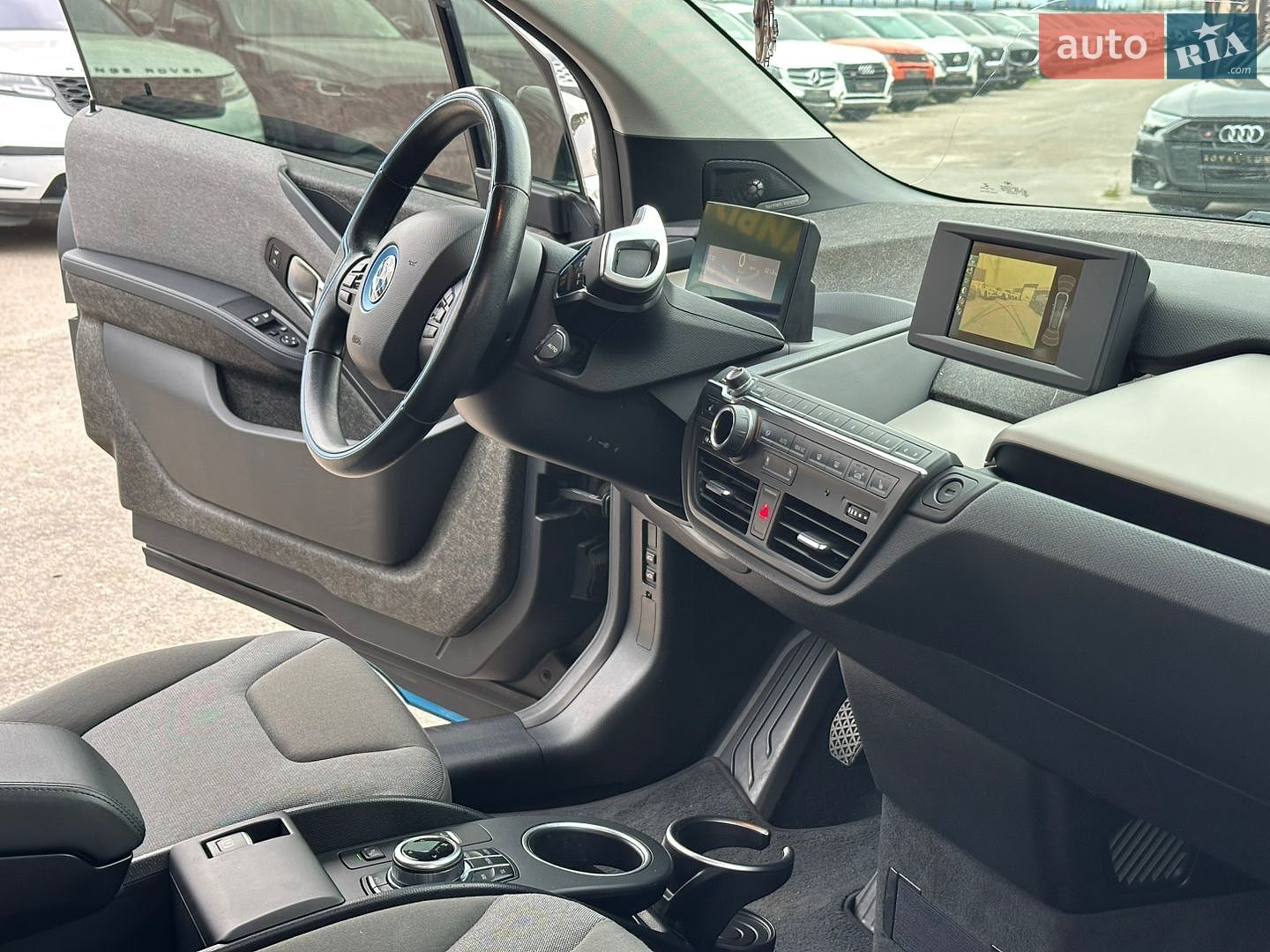 BMW I3 2017 VIN WBY1Z6C3XHV949538 фото оголошення 19 з 32