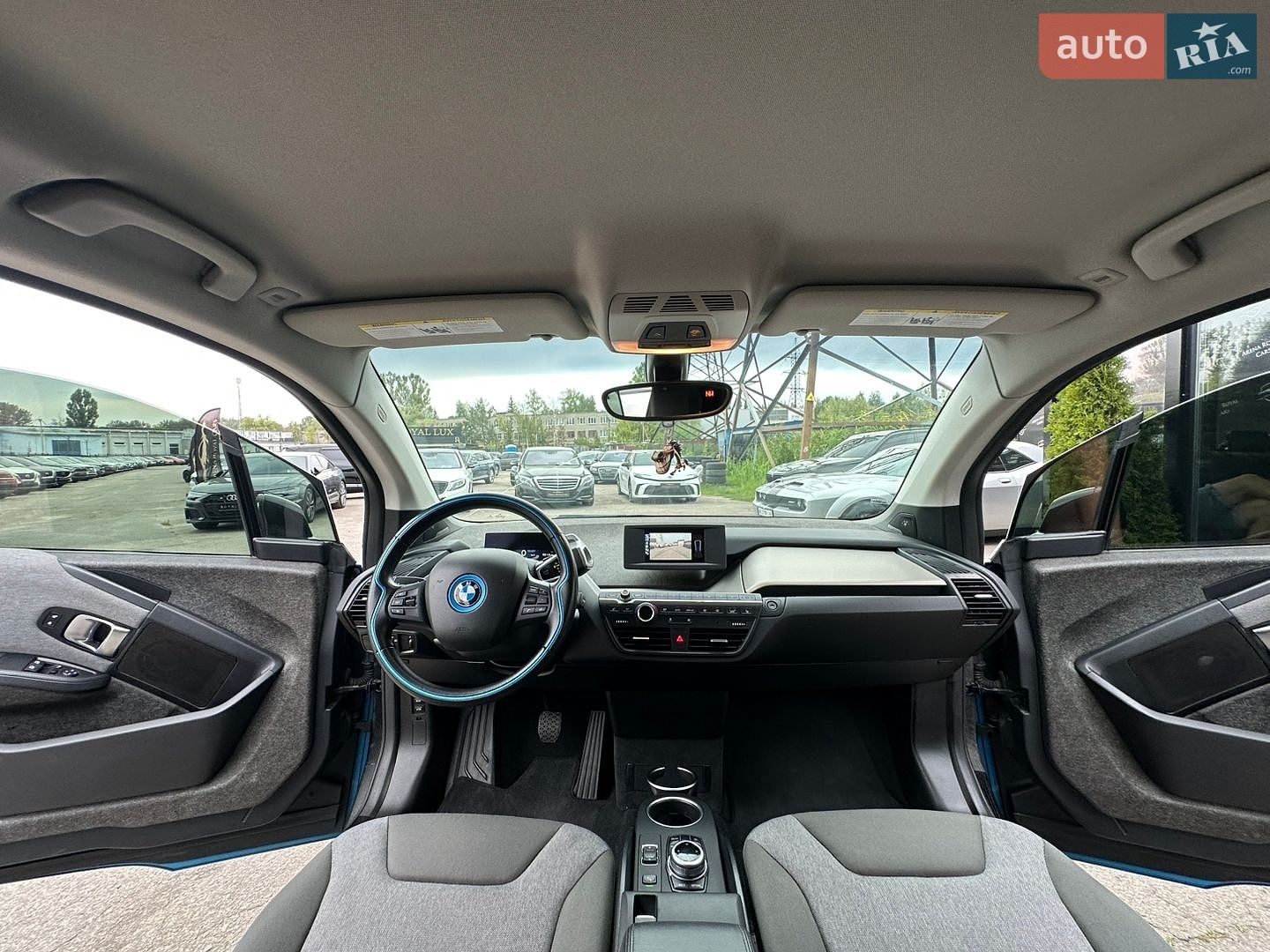 BMW I3 2017 VIN WBY1Z6C3XHV949538 фото оголошення 20 з 32