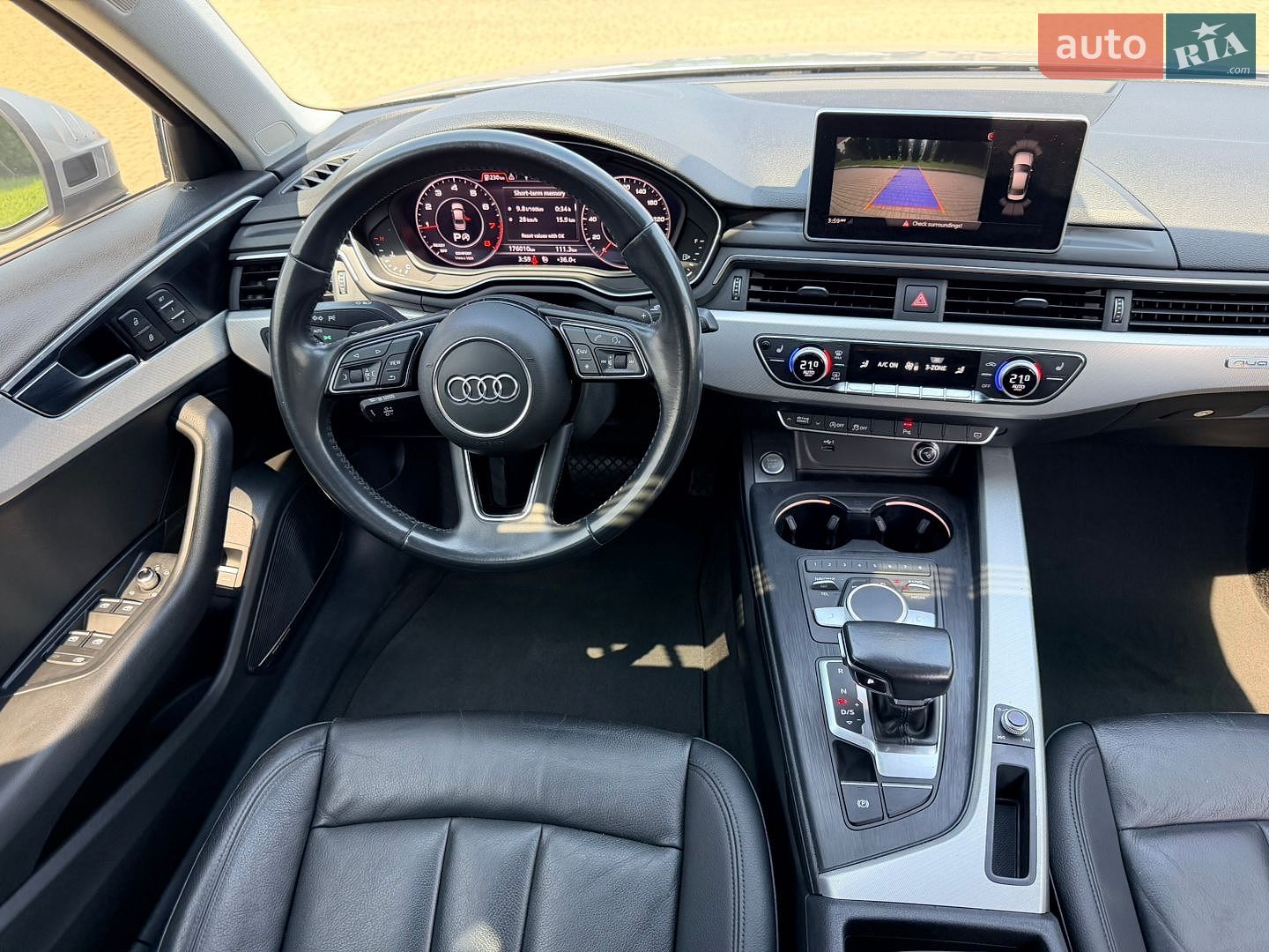 Audi A4 2018 VIN WAUENAF45JA167938 фото оголошення 21 з 32