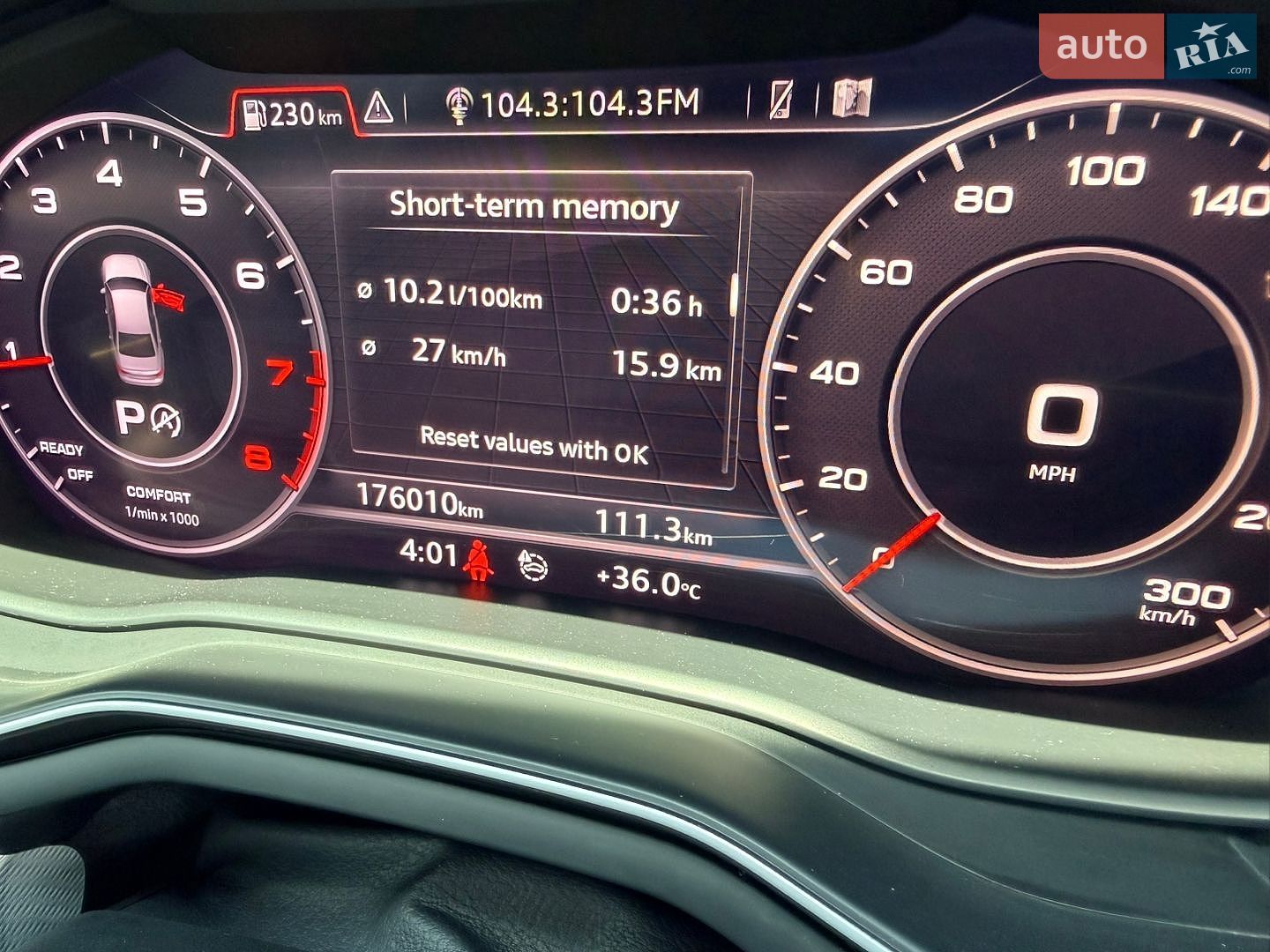 Audi A4 2018 VIN WAUENAF45JA167938 фото оголошення 27 з 32