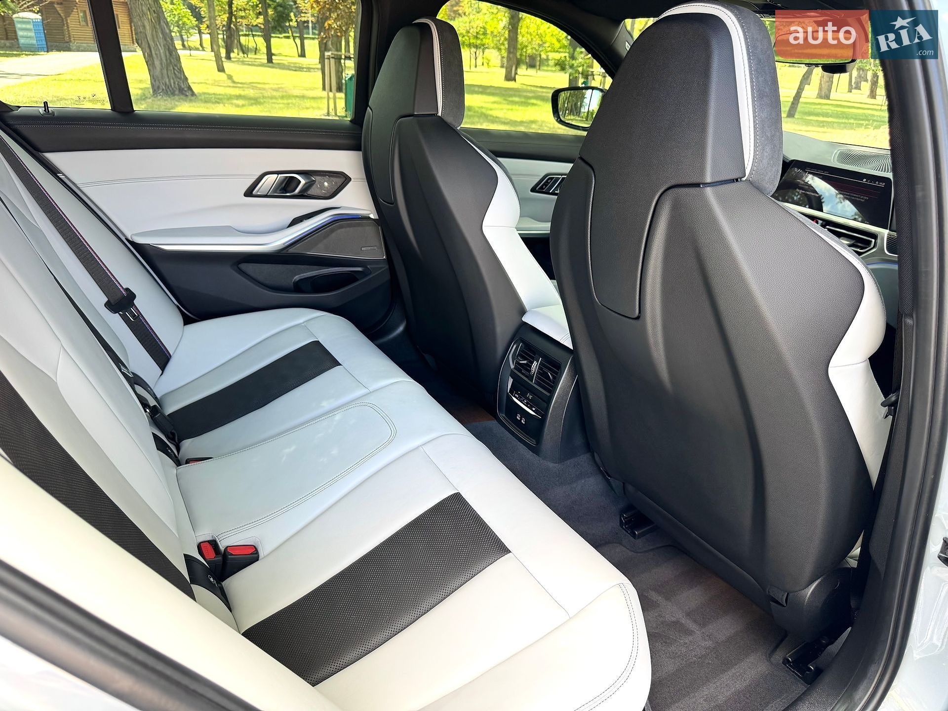 BMW M3 2022 VIN WBS41AY070FM65826 фото оголошення 29 з 41